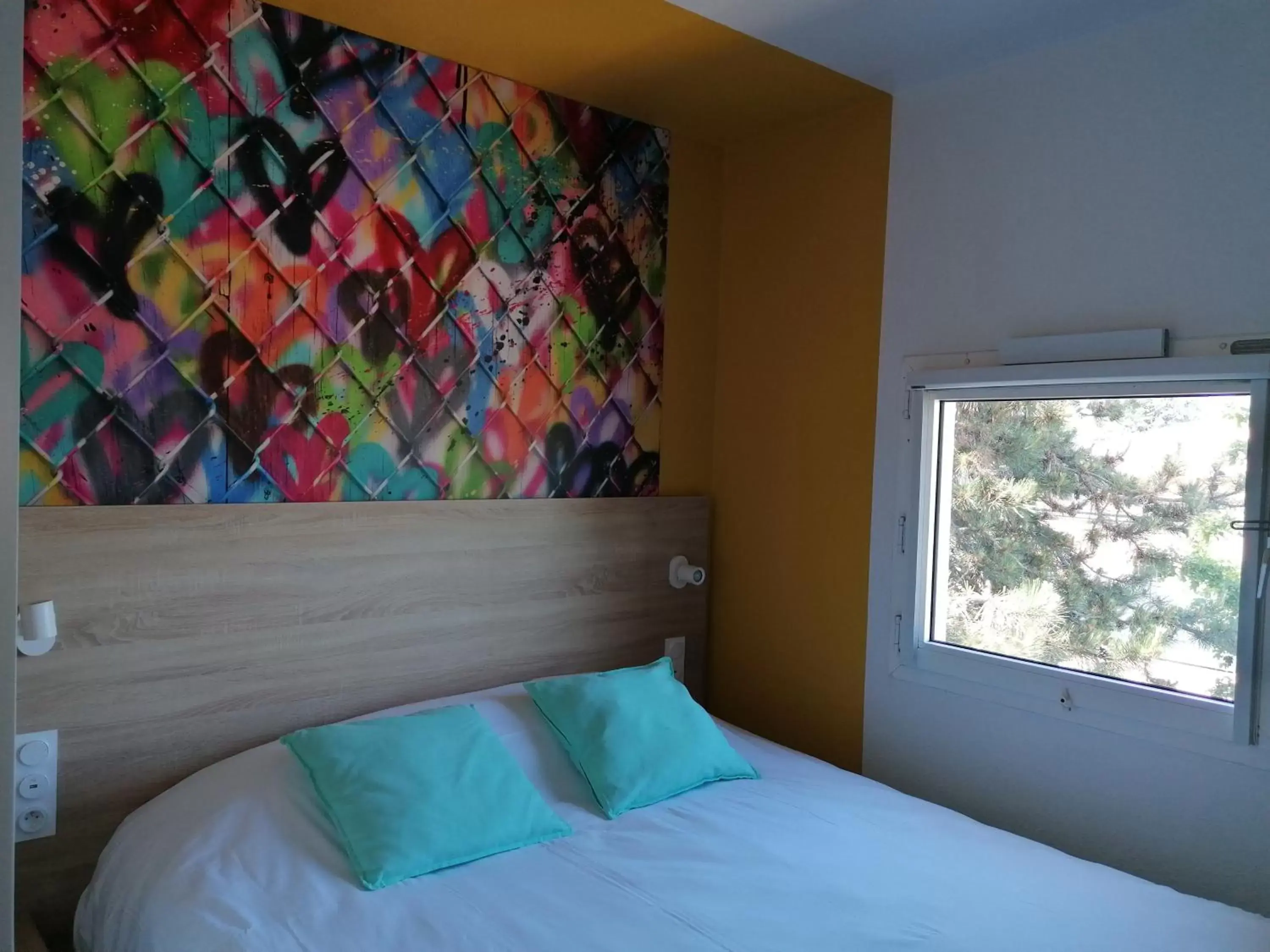 Bedroom, Bed in Kyriad Direct Orleans - Olivet - La Source
