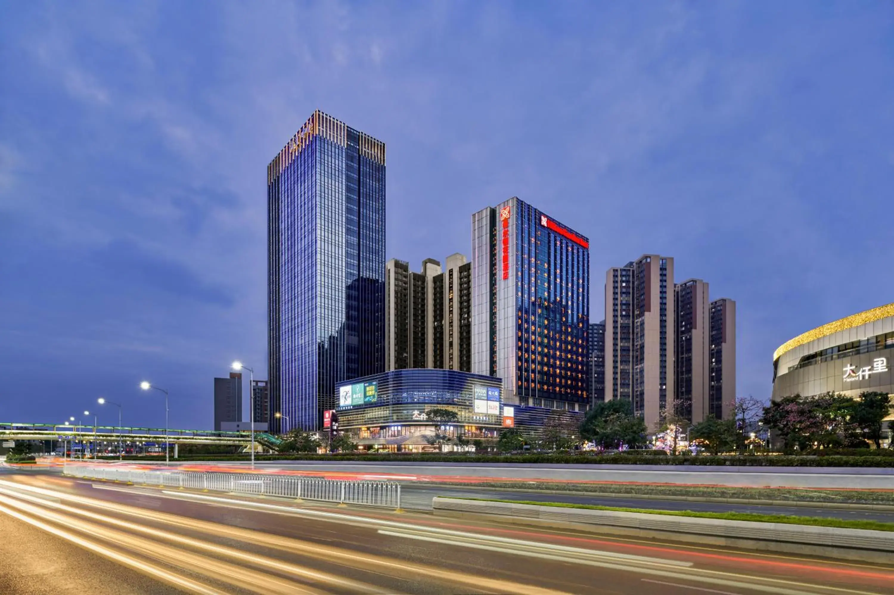 Property building in Hilton Garden Inn Shenzhen Guangming Property building in Hilton Garden Inn Shenzhen Guangming