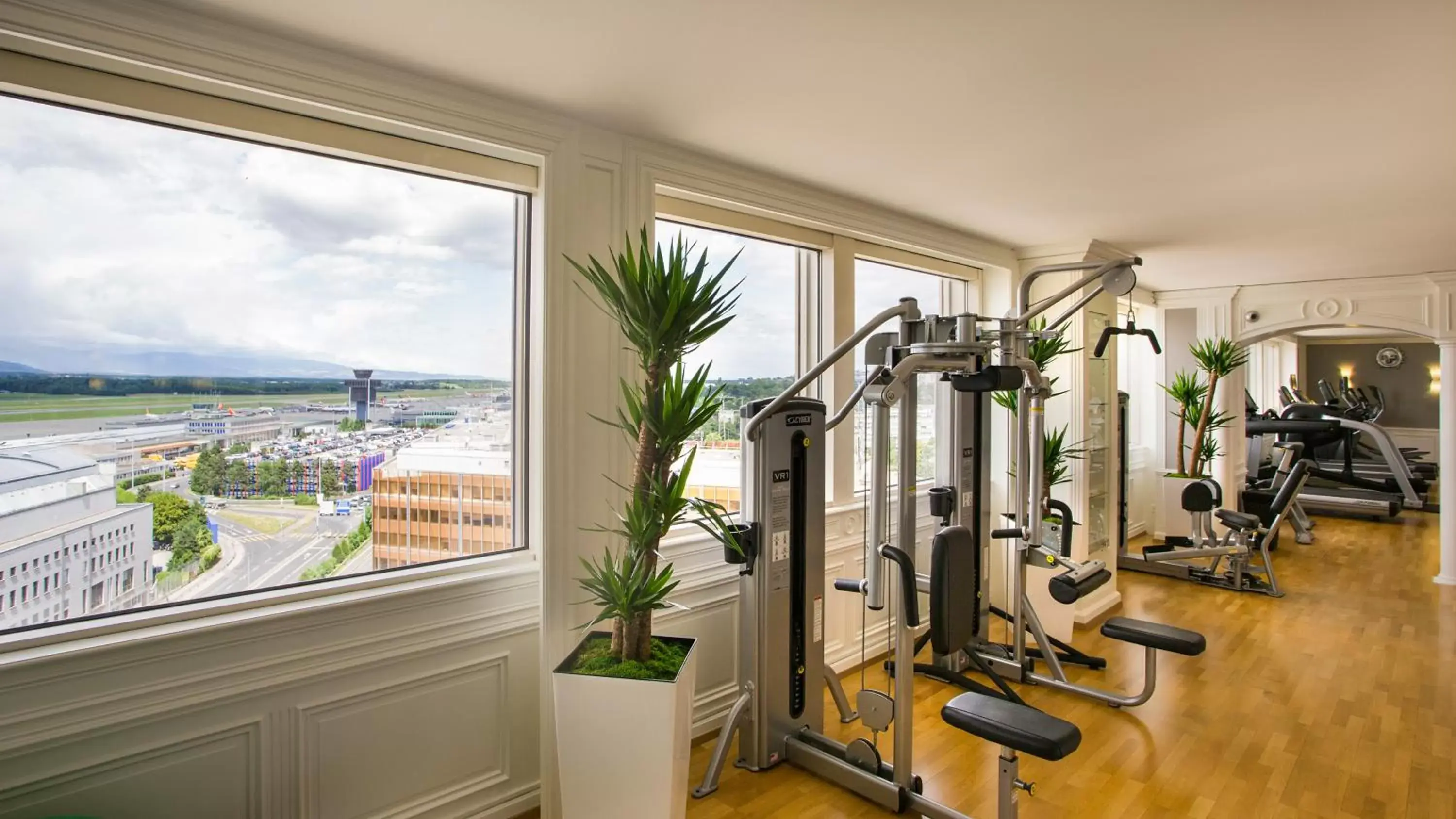 Fitness centre/facilities, View in Moevenpick Hotel And Casino Geneva