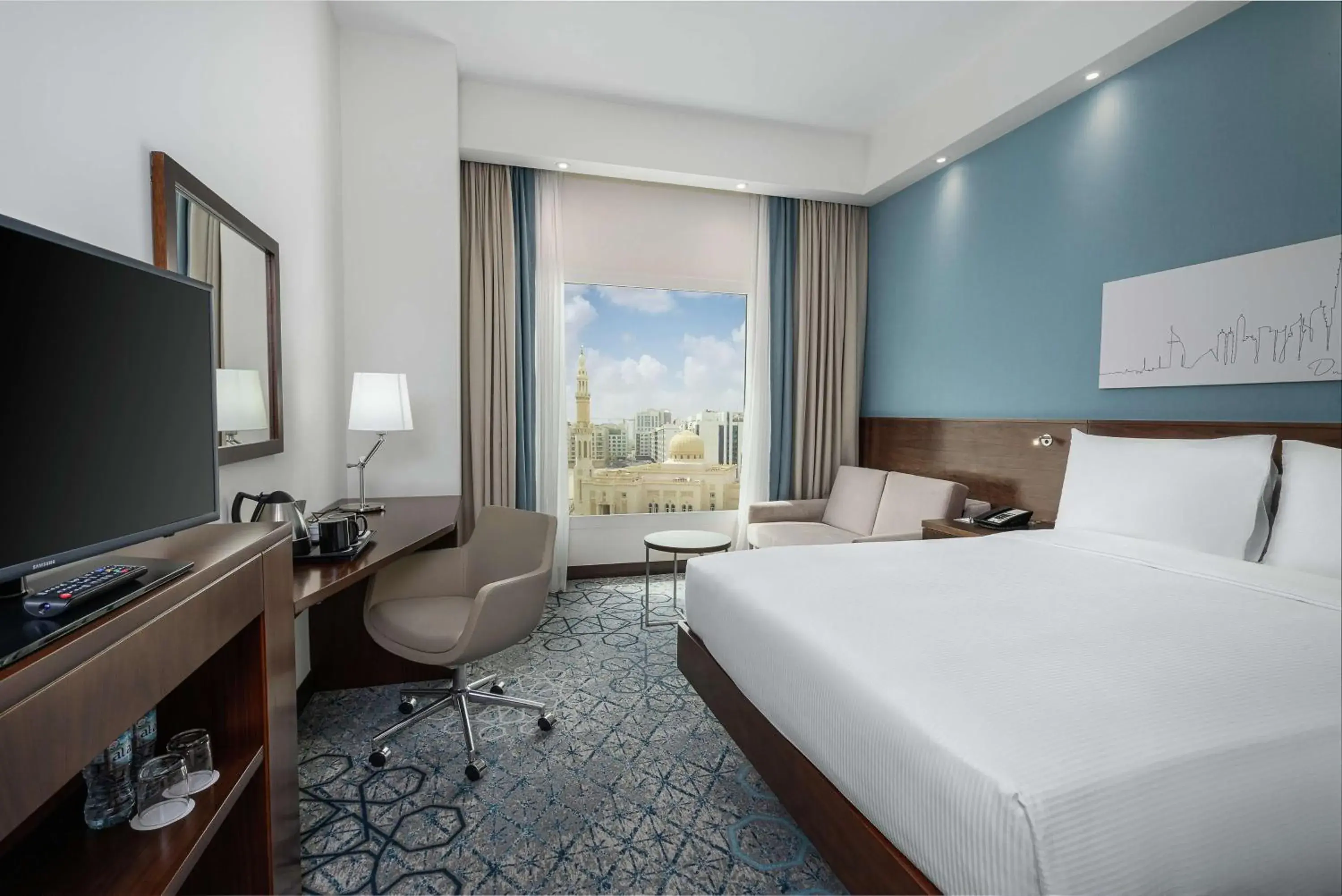 Bedroom, TV/Entertainment Center in Hampton By Hilton Dubai Al Barsha