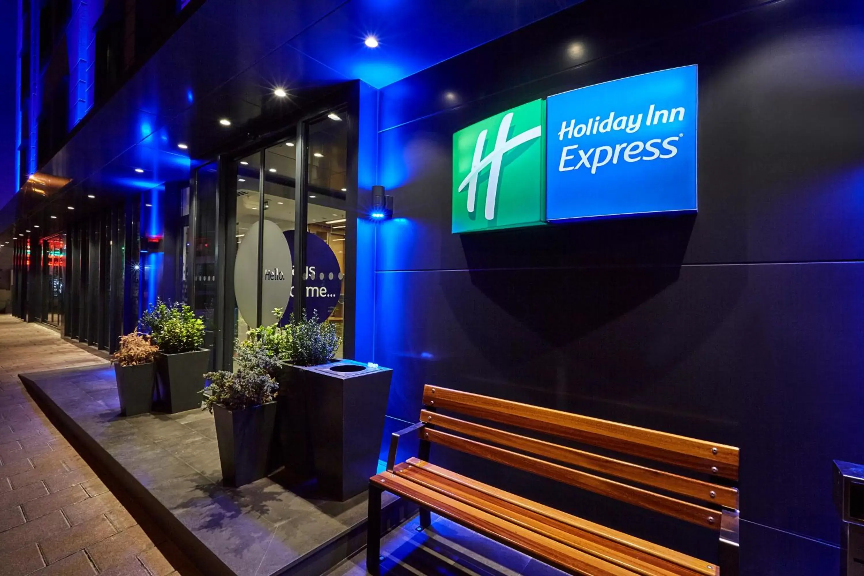 Property building in Holiday Inn Express - Istanbul - Atakoy Metro, an IHG Hotel