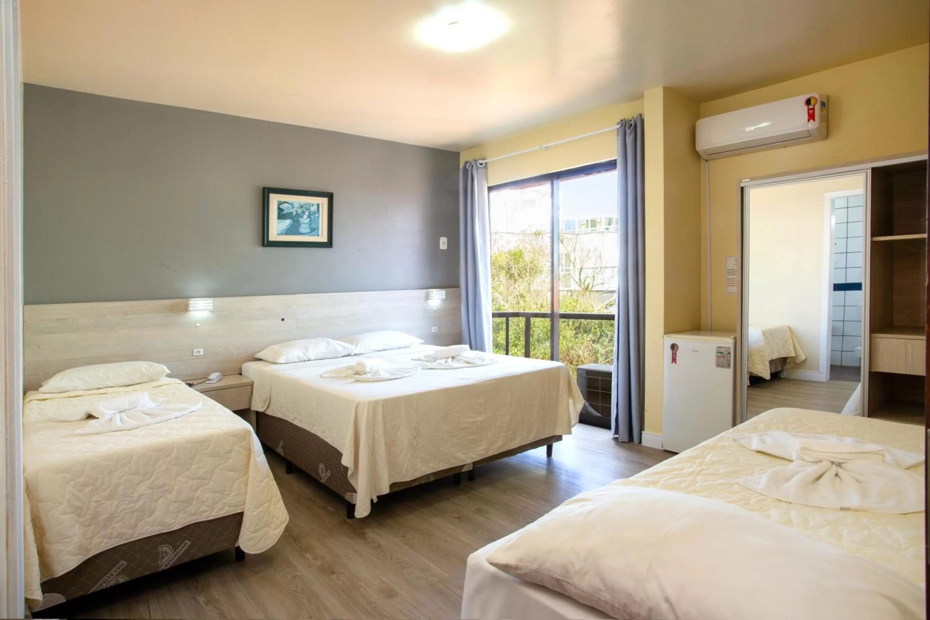 Photo of the whole room, Bed in Hotel Vila Mar