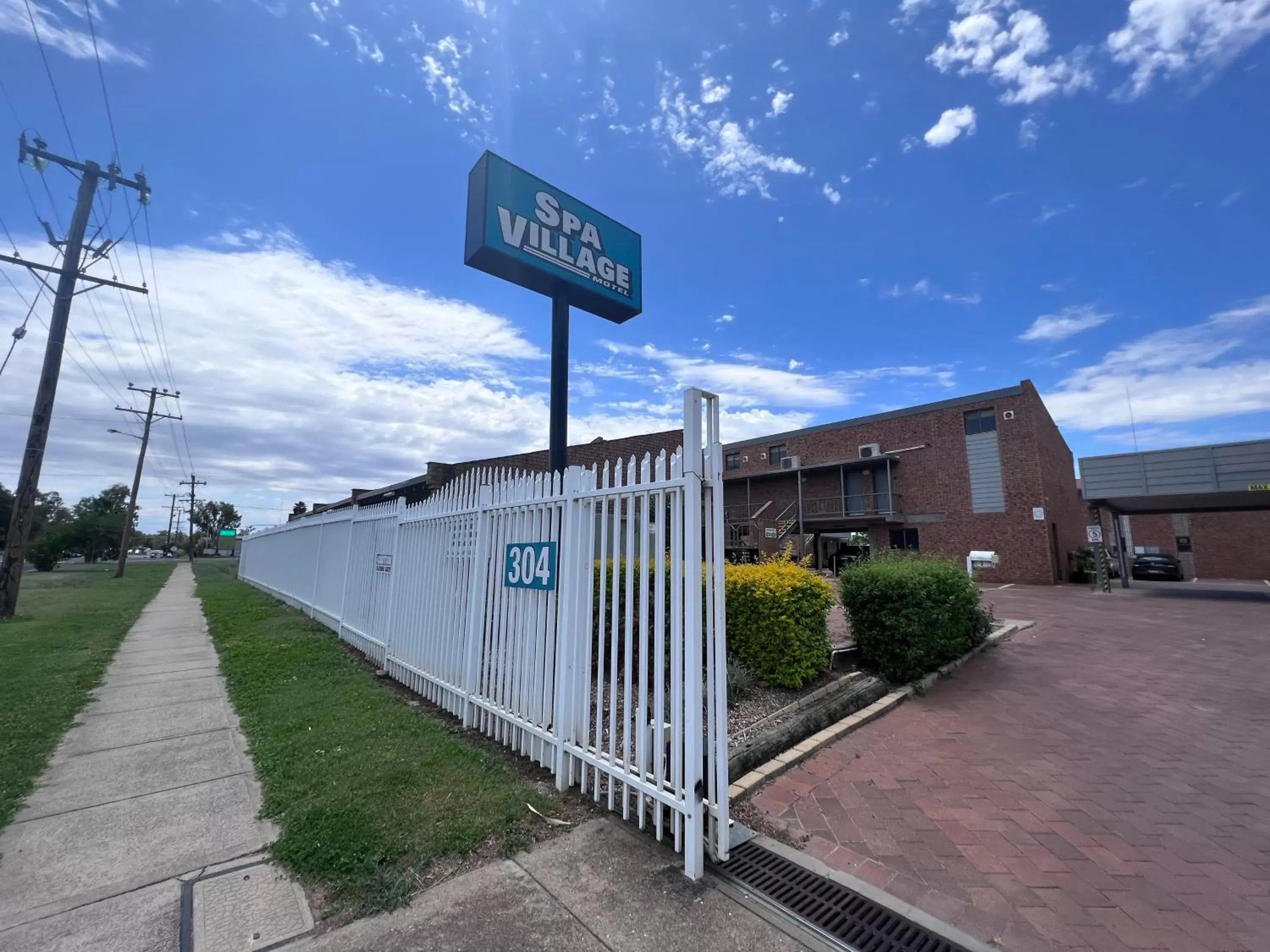 Facade/entrance in Spa Village Travel Inn Facade/entrance in Spa Village Travel Inn