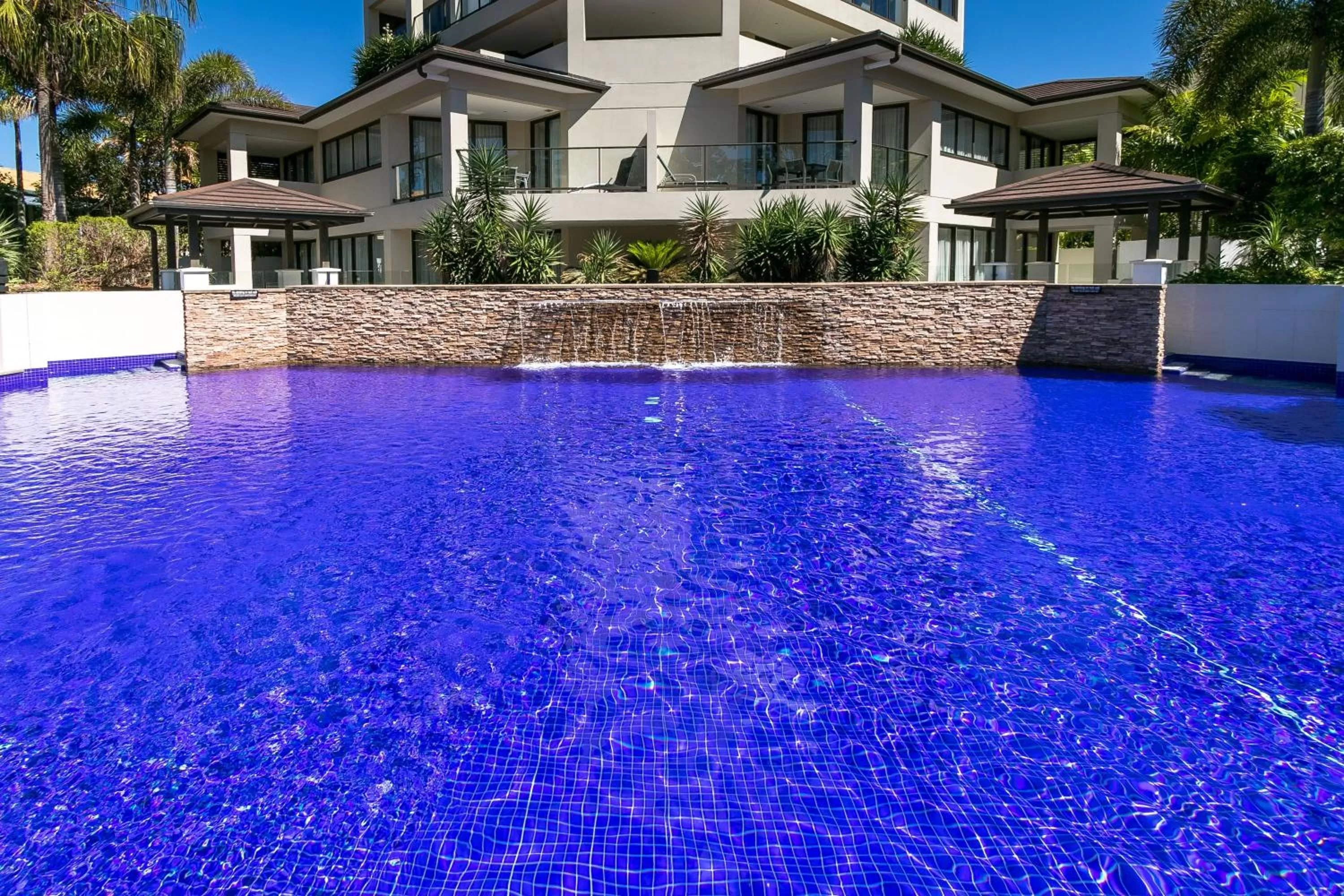 Swimming pool in Grand Mercure Allegra Hervey Bay
