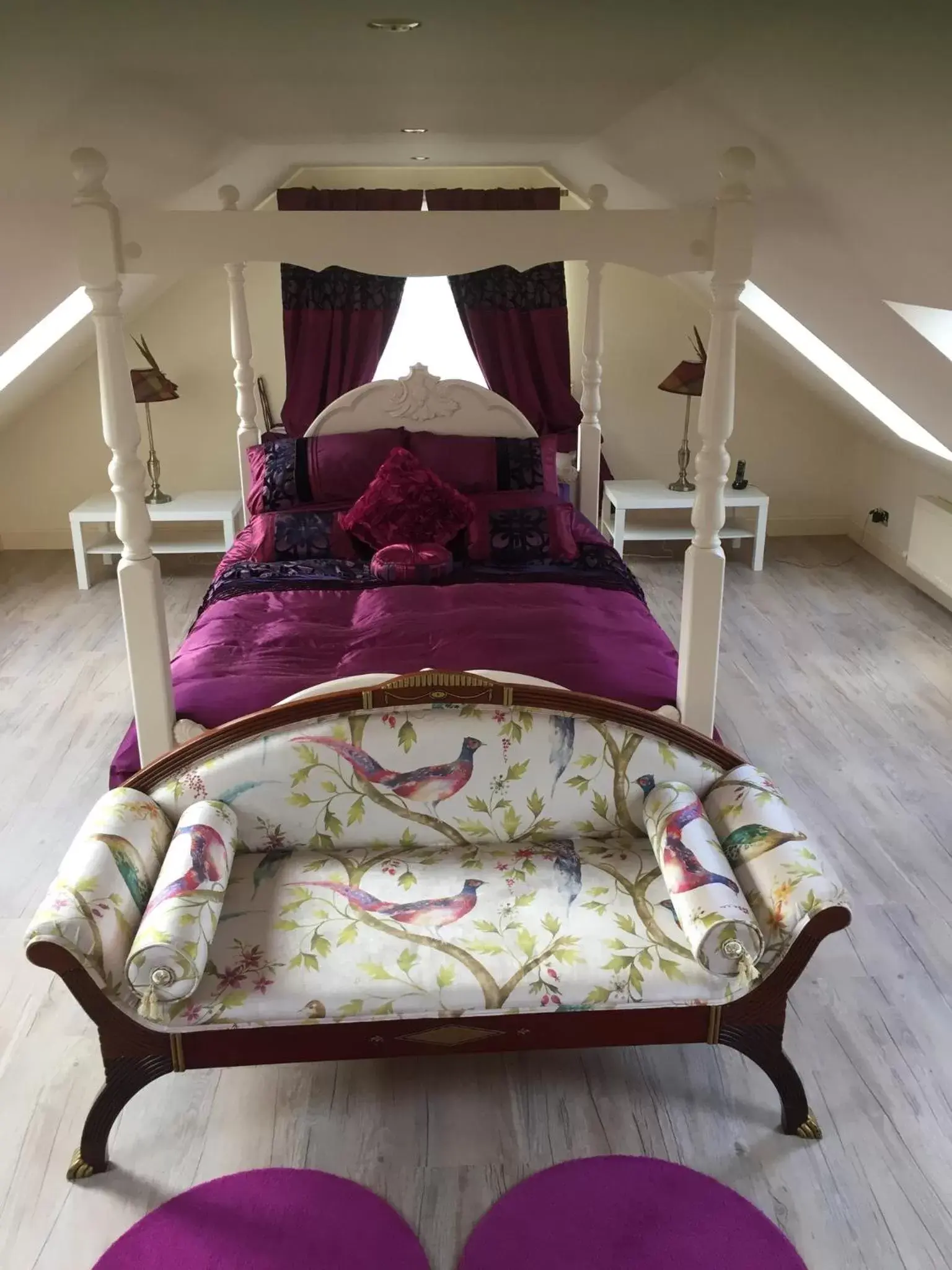 Photo of the whole room, Bed in Retreat at The Knowe Auchincruive Estate