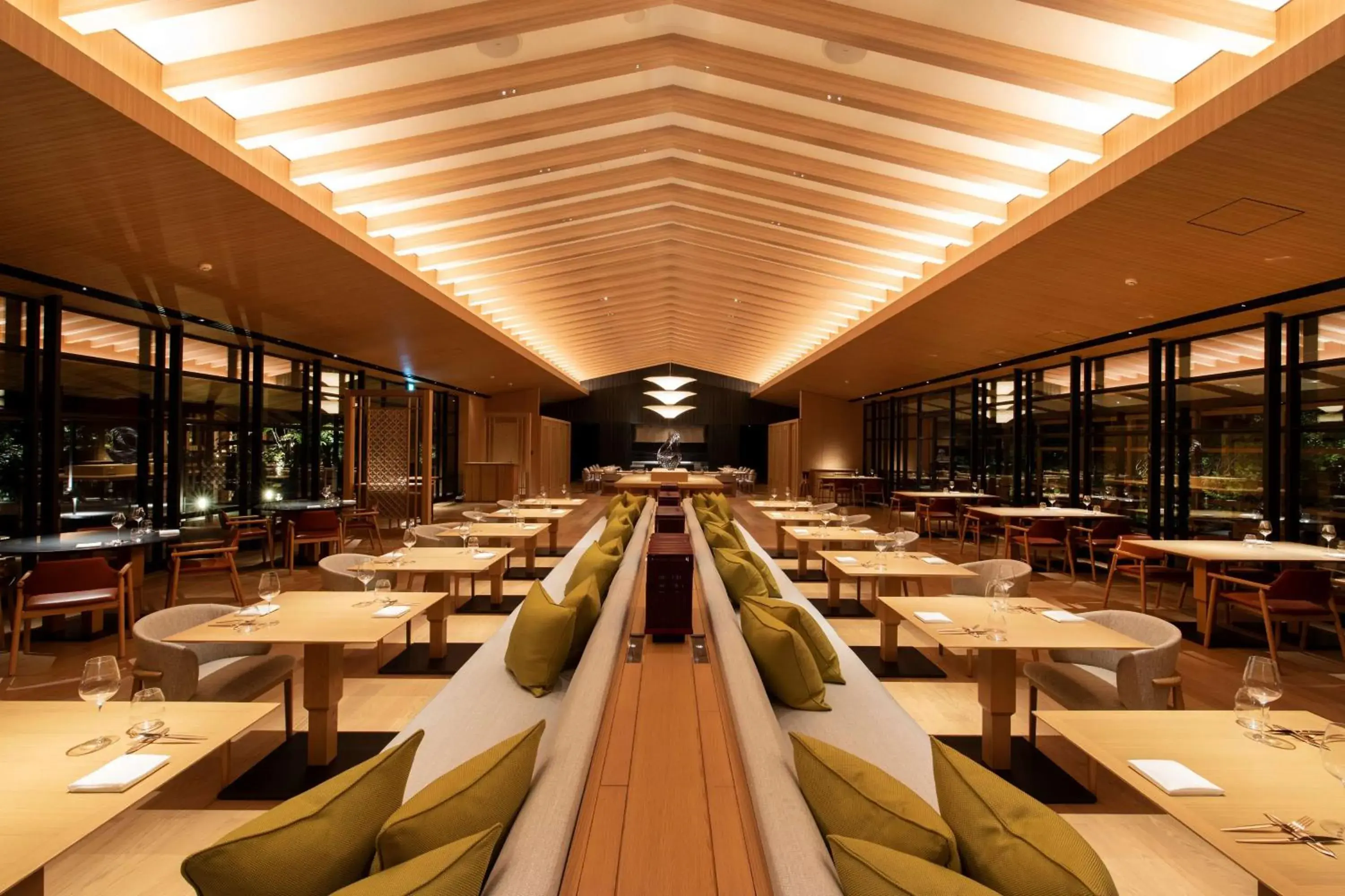 Restaurant/places to eat in ROKU KYOTO, LXR Hotels & Resorts by Hilton Restaurant/places to eat in ROKU KYOTO, LXR Hotels & Resorts by Hilton