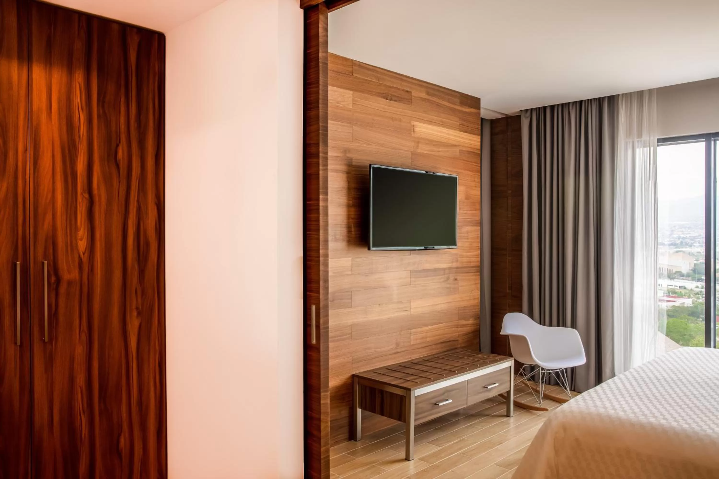 Photo of the whole room, Bed in Fiesta Inn Tuxtla Fashion Mall