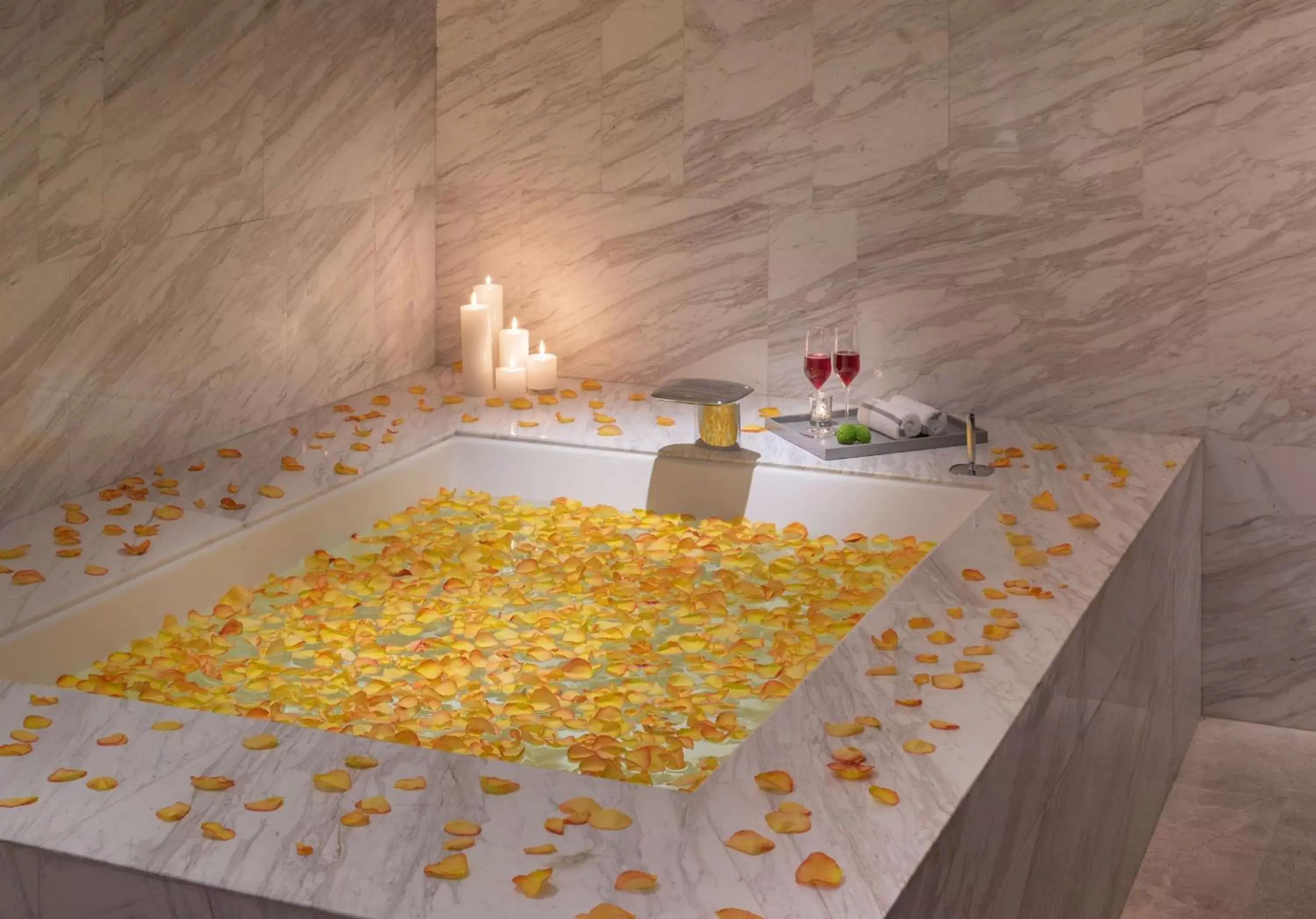 Spa and wellness centre/facilities in Conrad Hangzhou Spa and wellness centre/facilities in Conrad Hangzhou