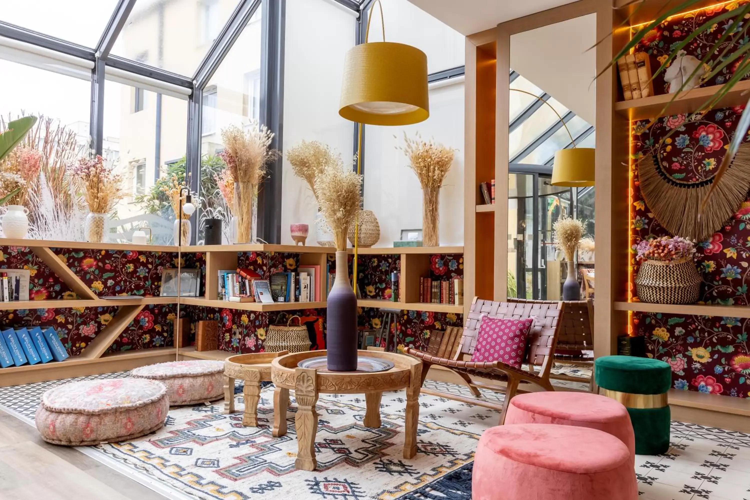 Lobby or reception in Aiden by Best Western Paris Roissy CDG Lobby or reception in Aiden by Best Western Paris Roissy CDG