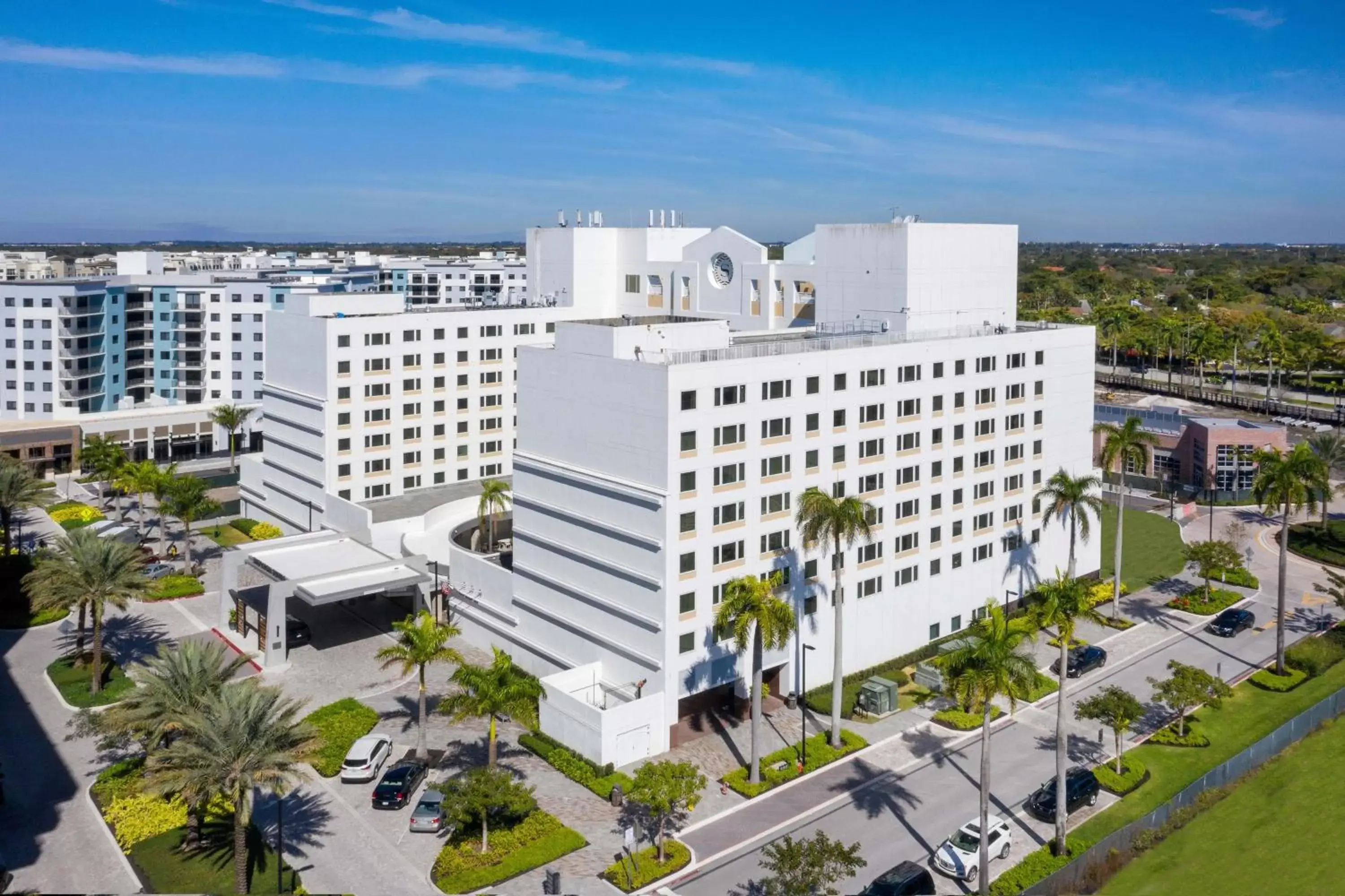 Property building, Bird's-eye View in Sheraton Suites Fort Lauderdale Plantation