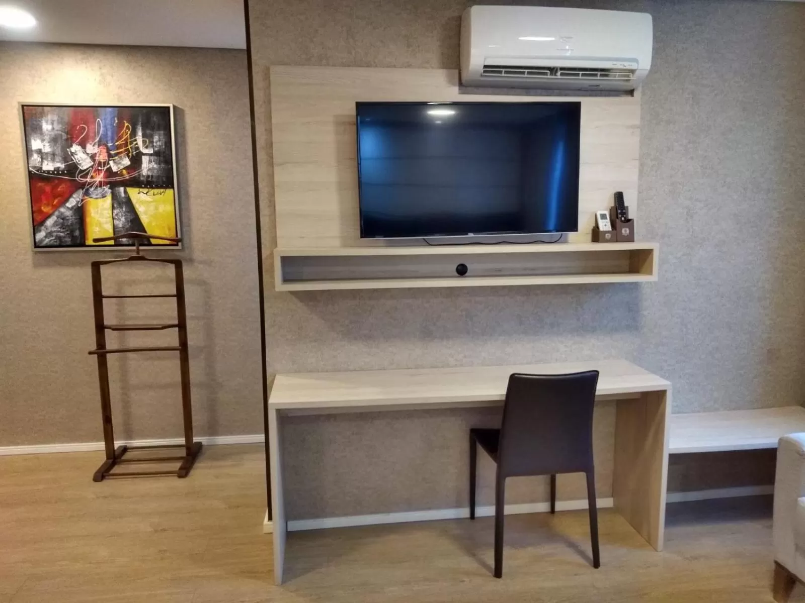 TV and multimedia in Hotel Global Grupos