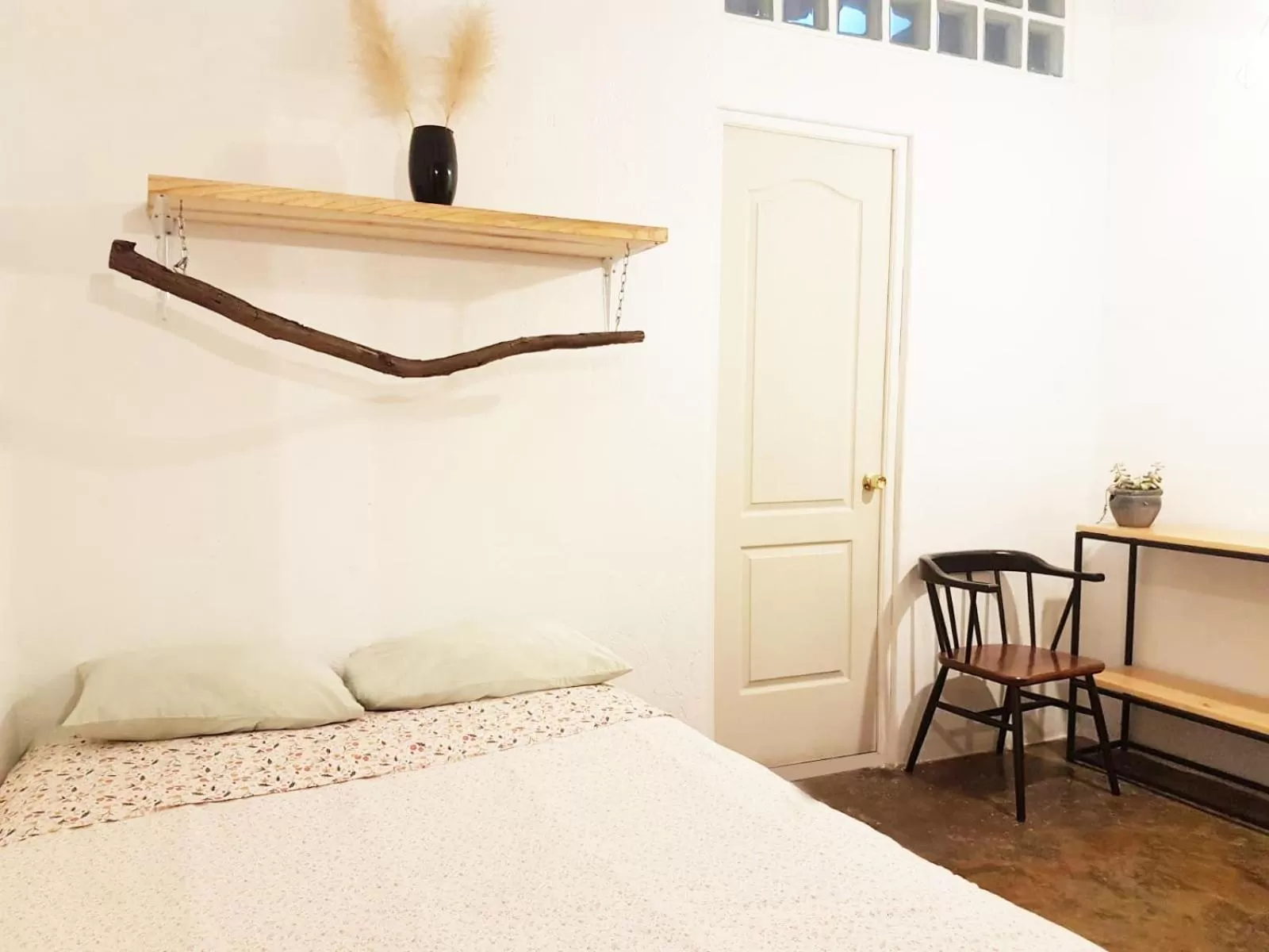 Bed in Hostal Hoja Santa