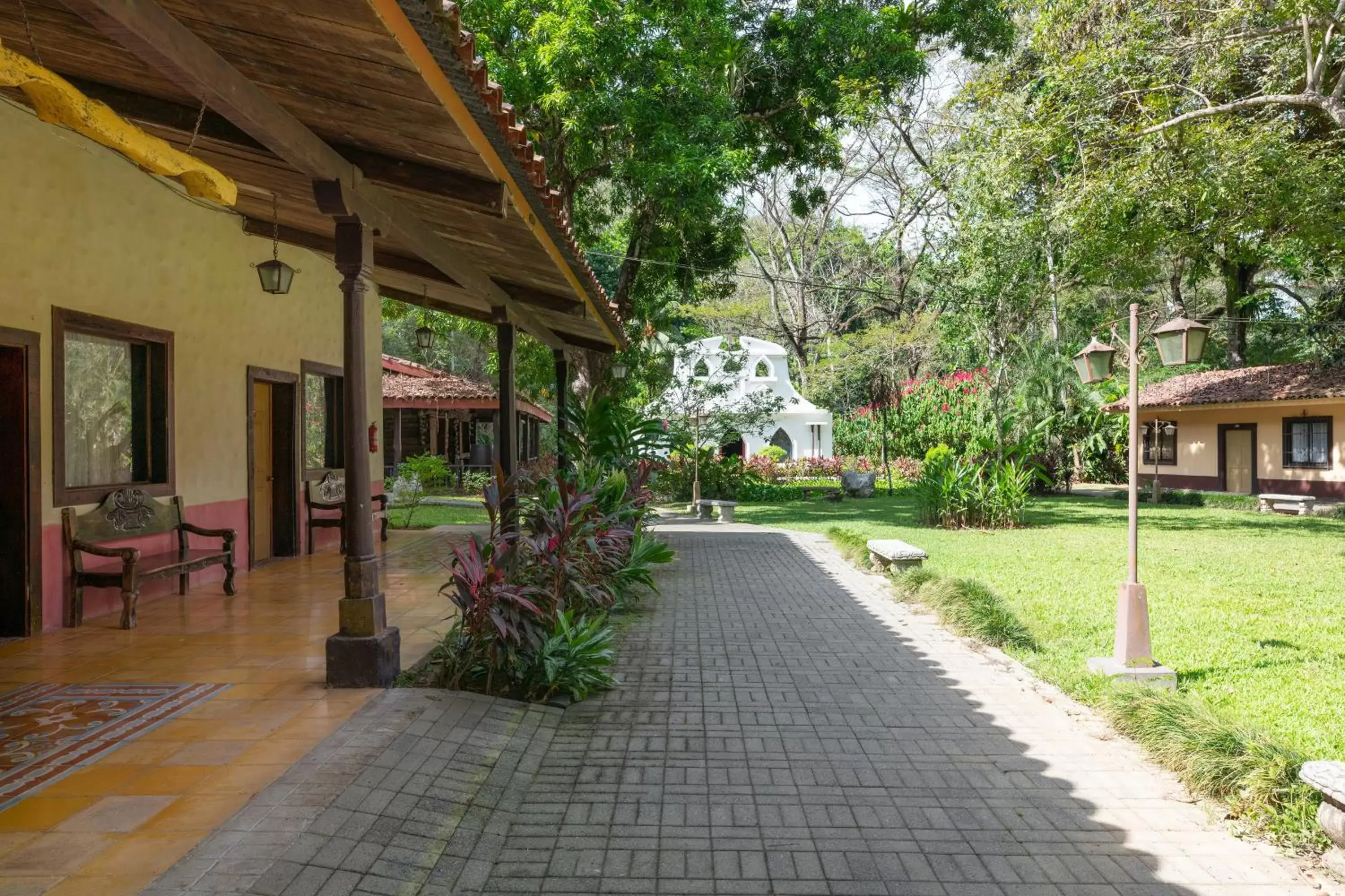 Patio, Property Building in Villa Lapas Jungle Village