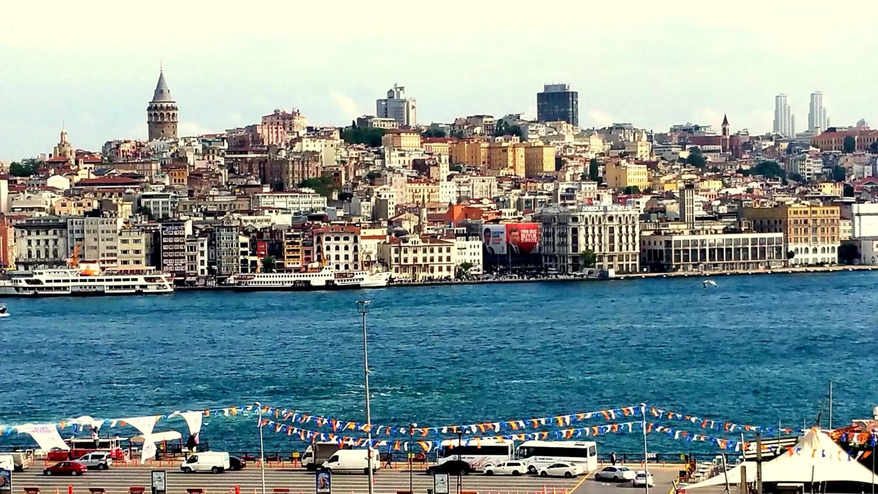 Balcony/Terrace in Sayeban Gold Hotel