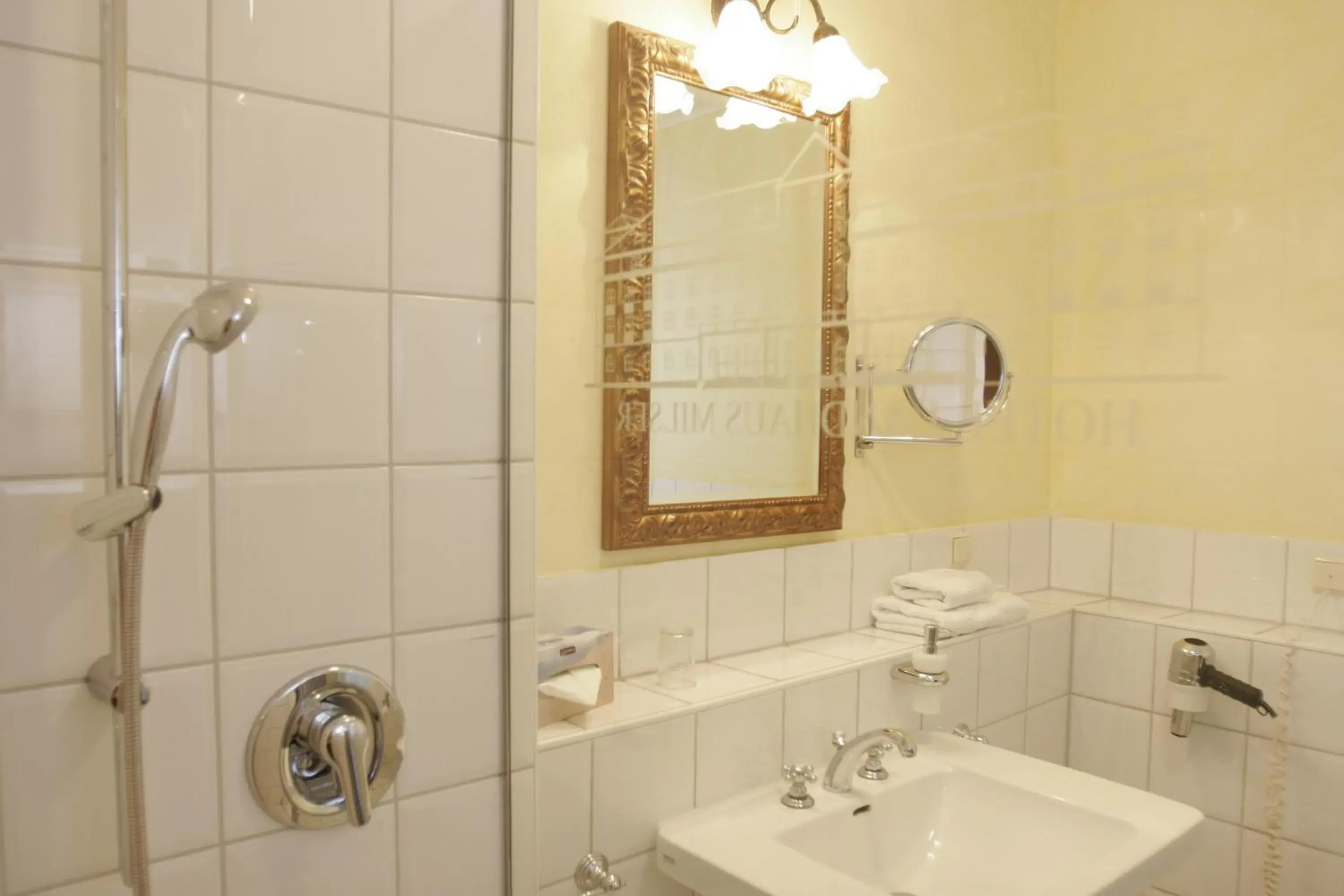 Toilet, Bathroom in Hotel Landhaus Milser