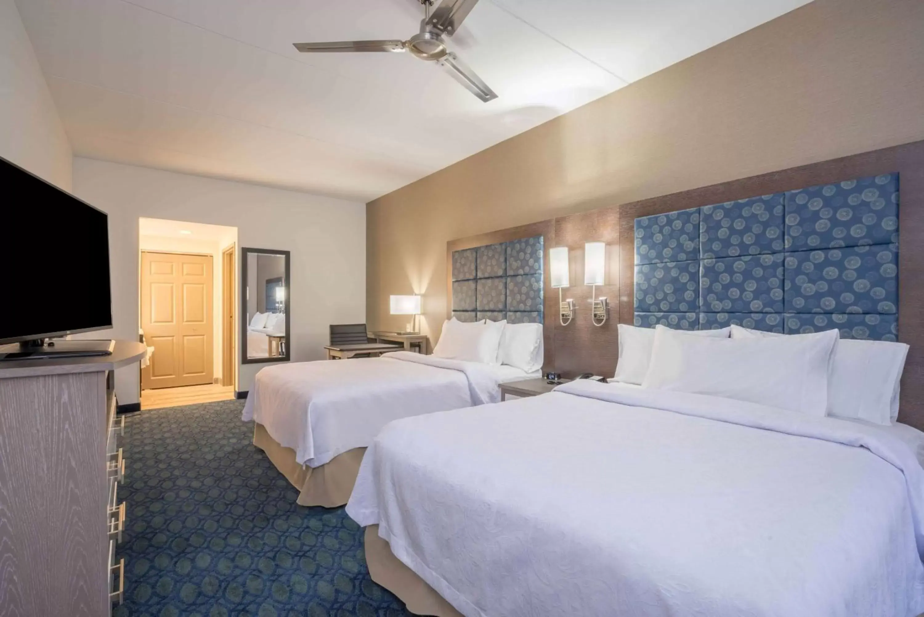 Bedroom, Bed in Homewood Suites by Hilton Philadelphia Plymouth Meeting