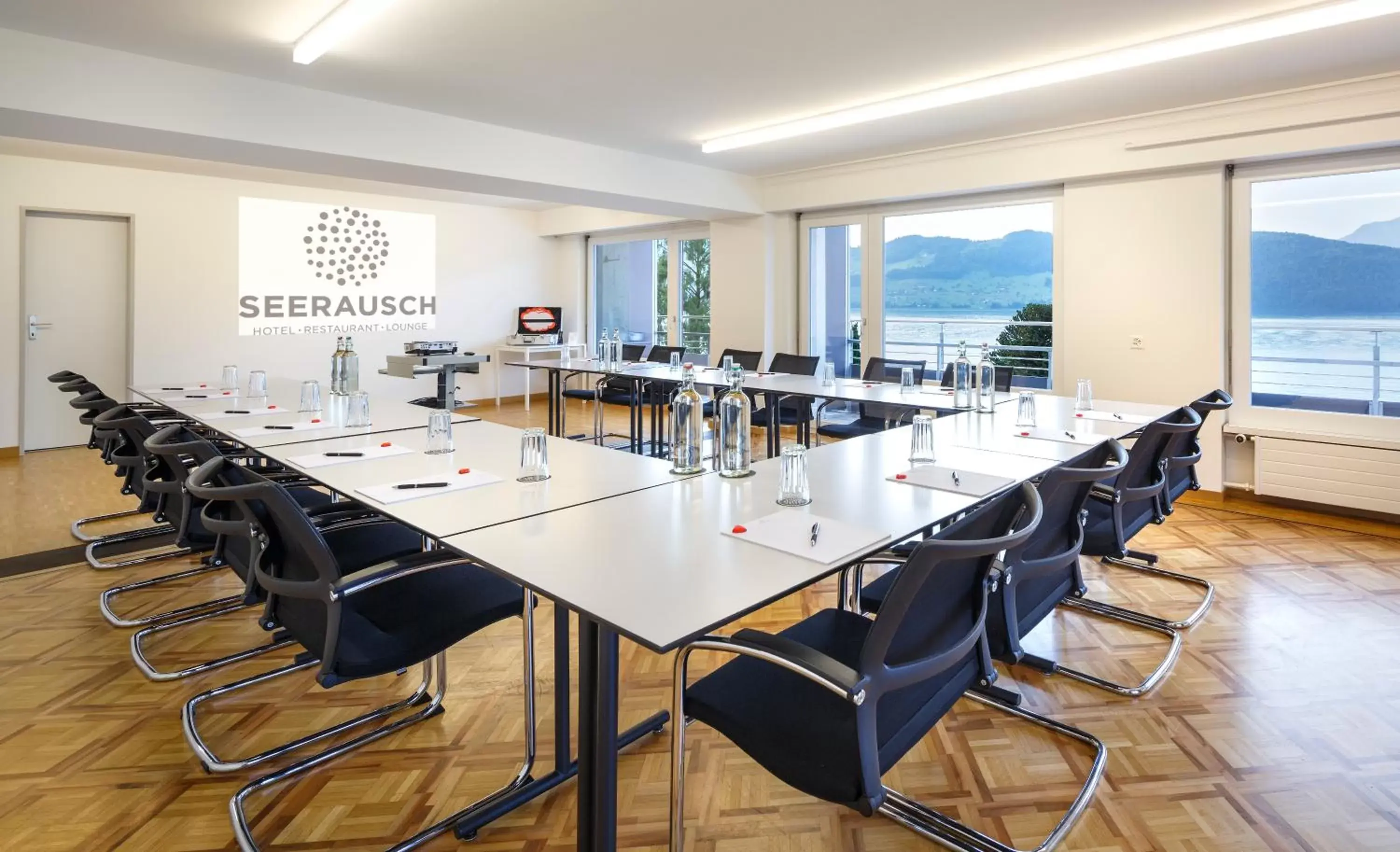 Meeting/conference room in Seerausch Swiss Quality Hotel