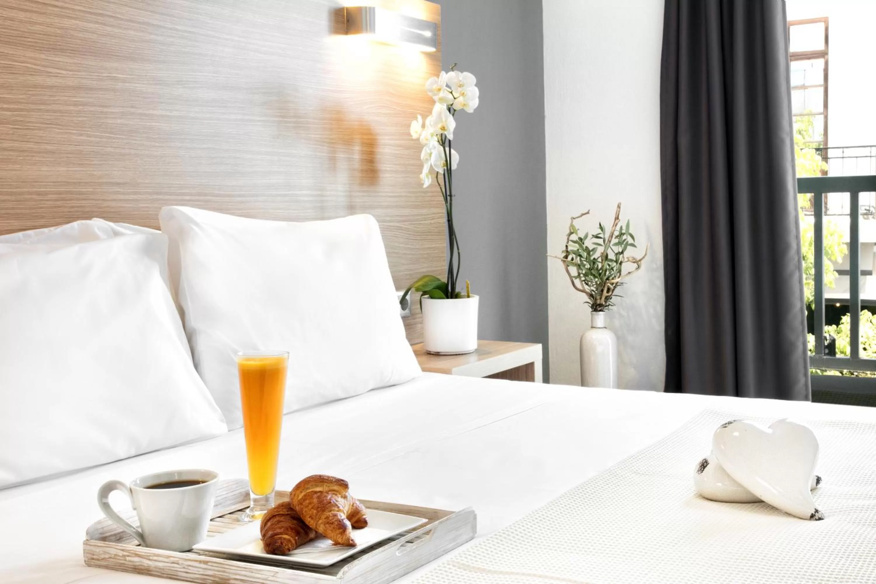 Bed in Atlas Skiathos