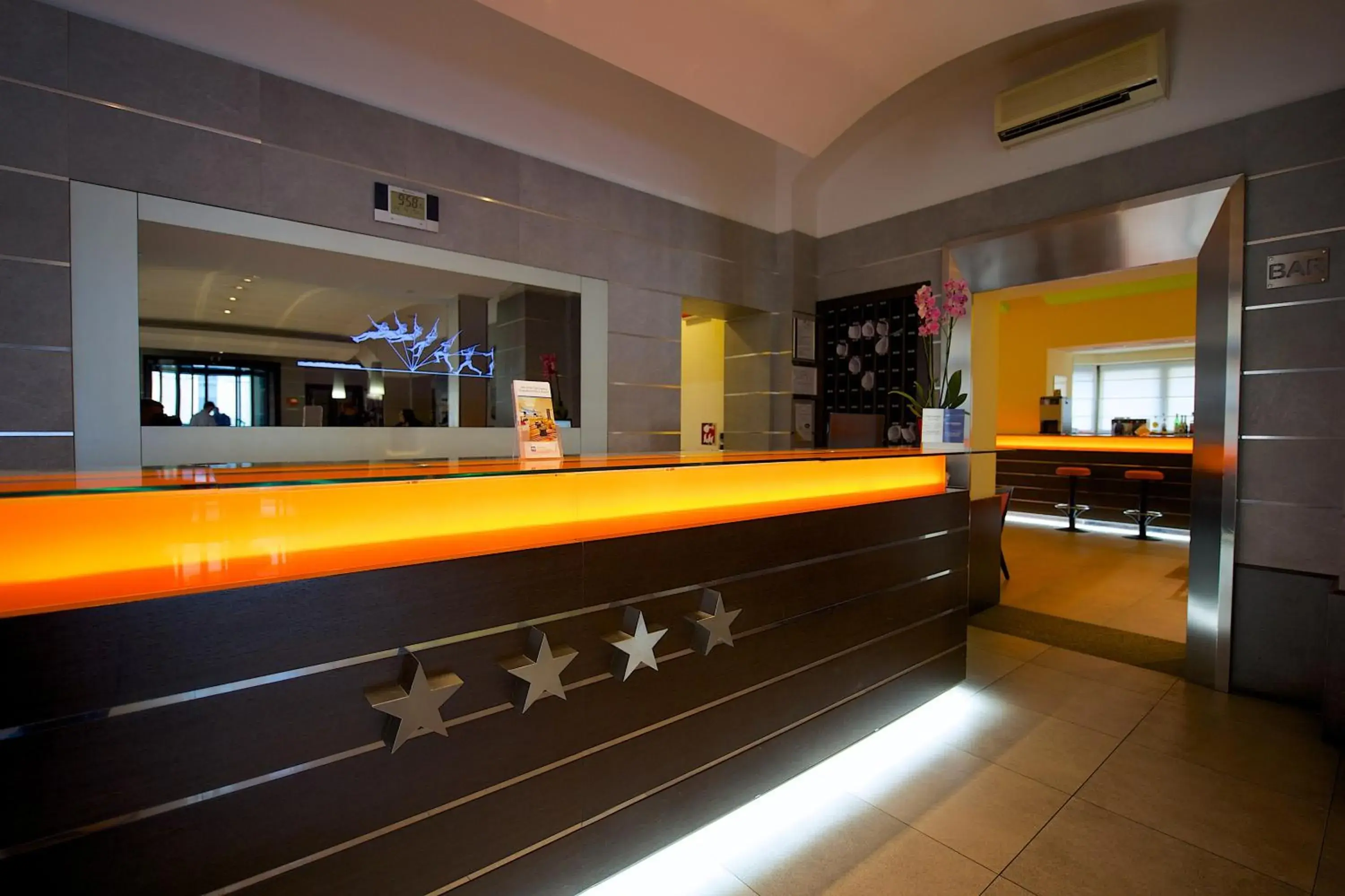 Lobby or reception, Lobby/Reception in Best Western Crystal Palace Hotel