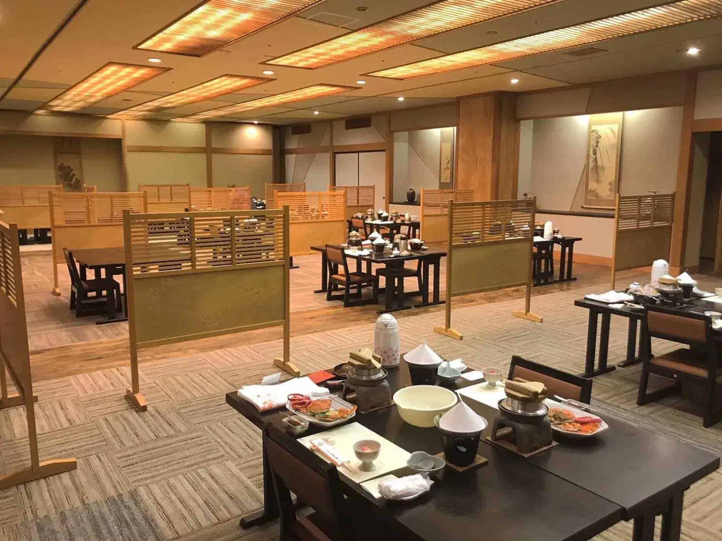 Restaurant/Places to Eat in Shirasagiyu Tawaraya
