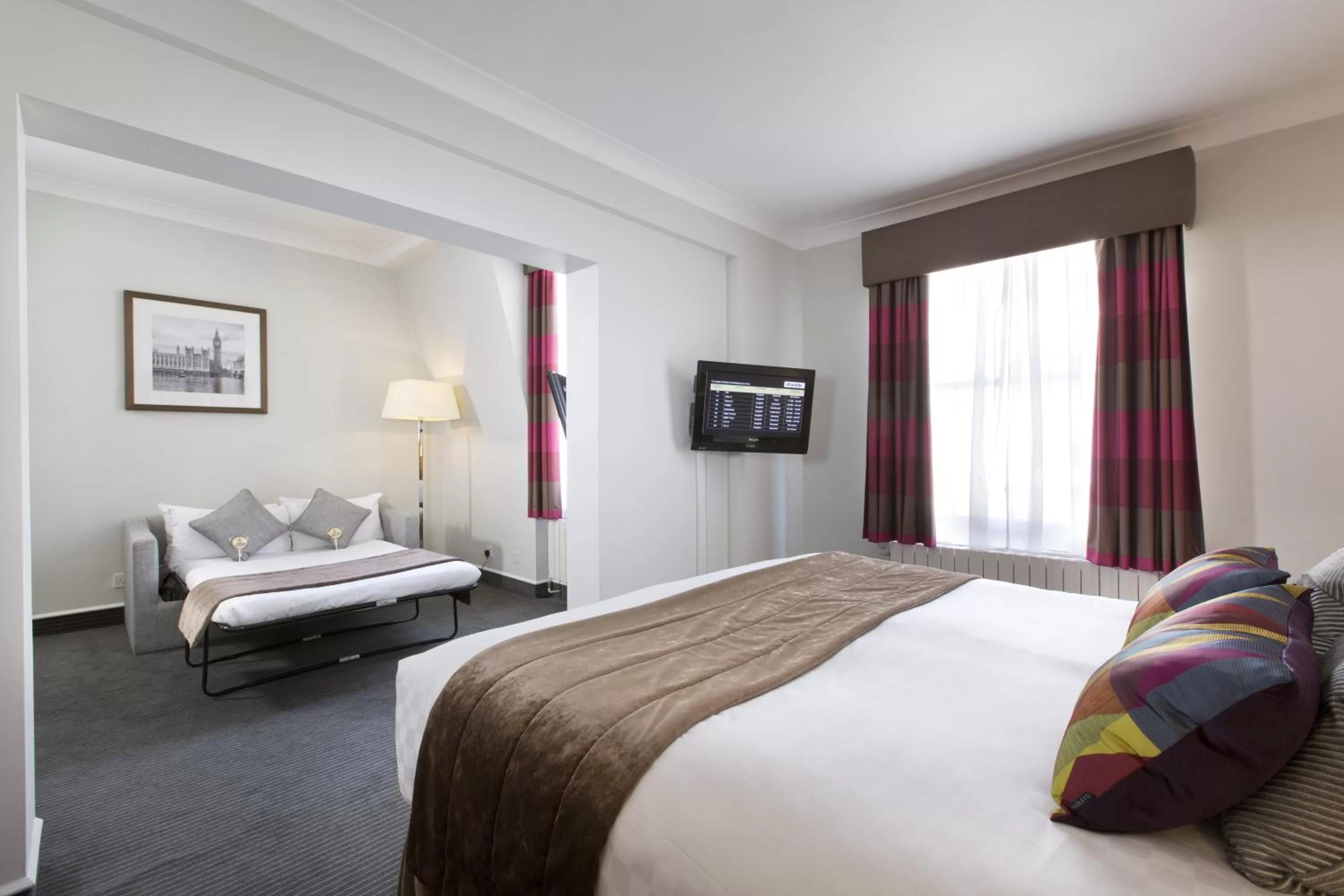 Bedroom, Bed in Thistle London Bloomsbury Park