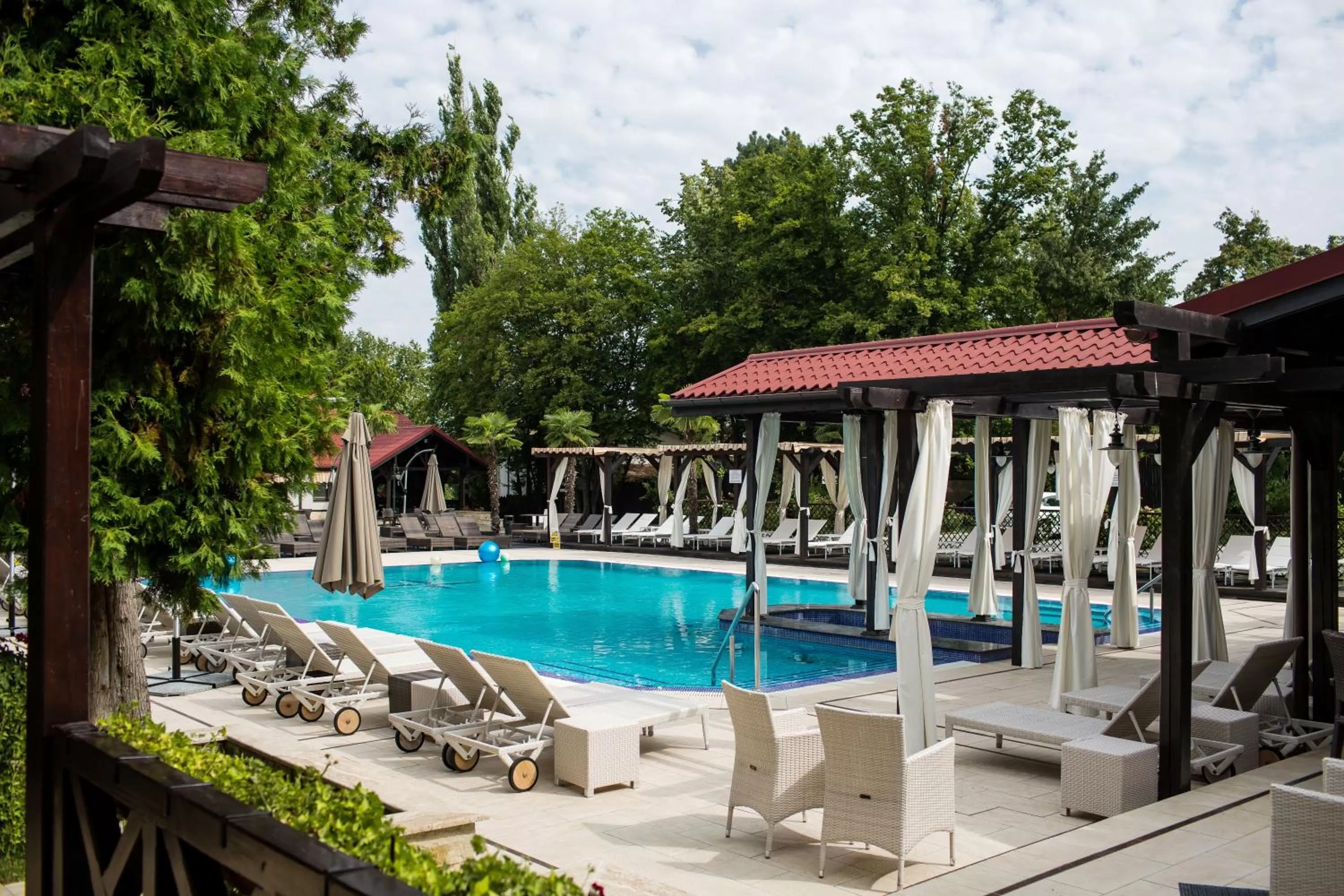 Swimming pool in Hotel Snagov Club