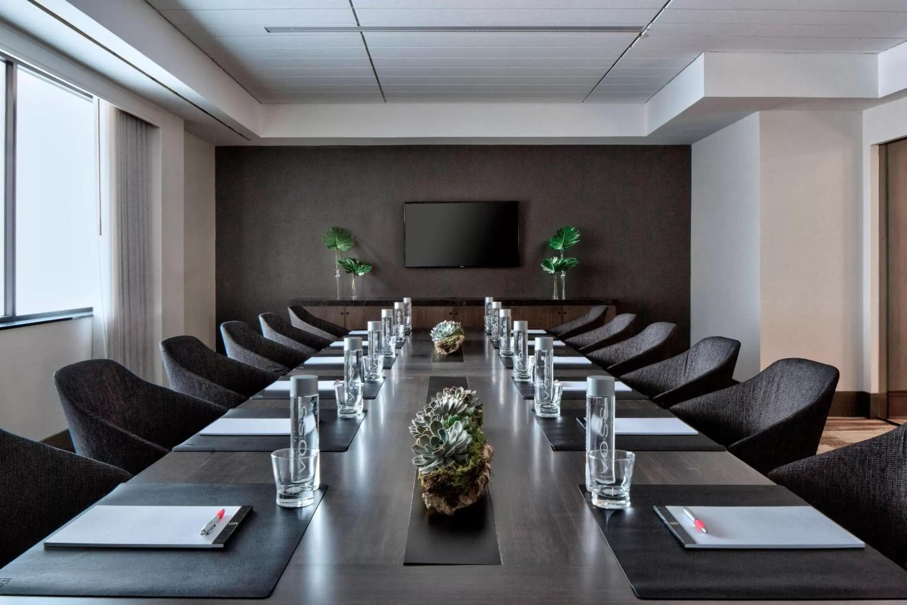 Meeting/conference room, Business Area/Conference Room in New York LaGuardia Airport Marriott