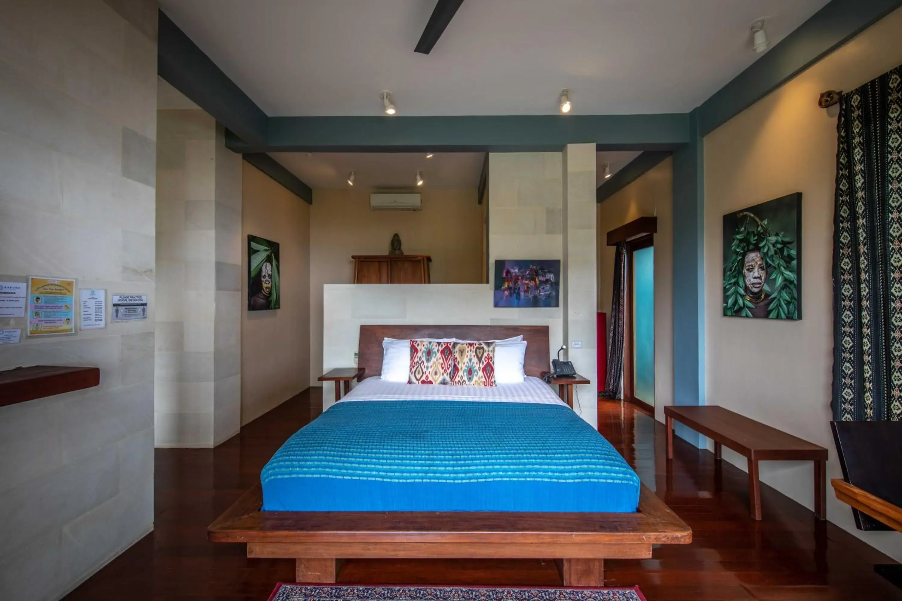 Bed in Karuna El Nido Villas