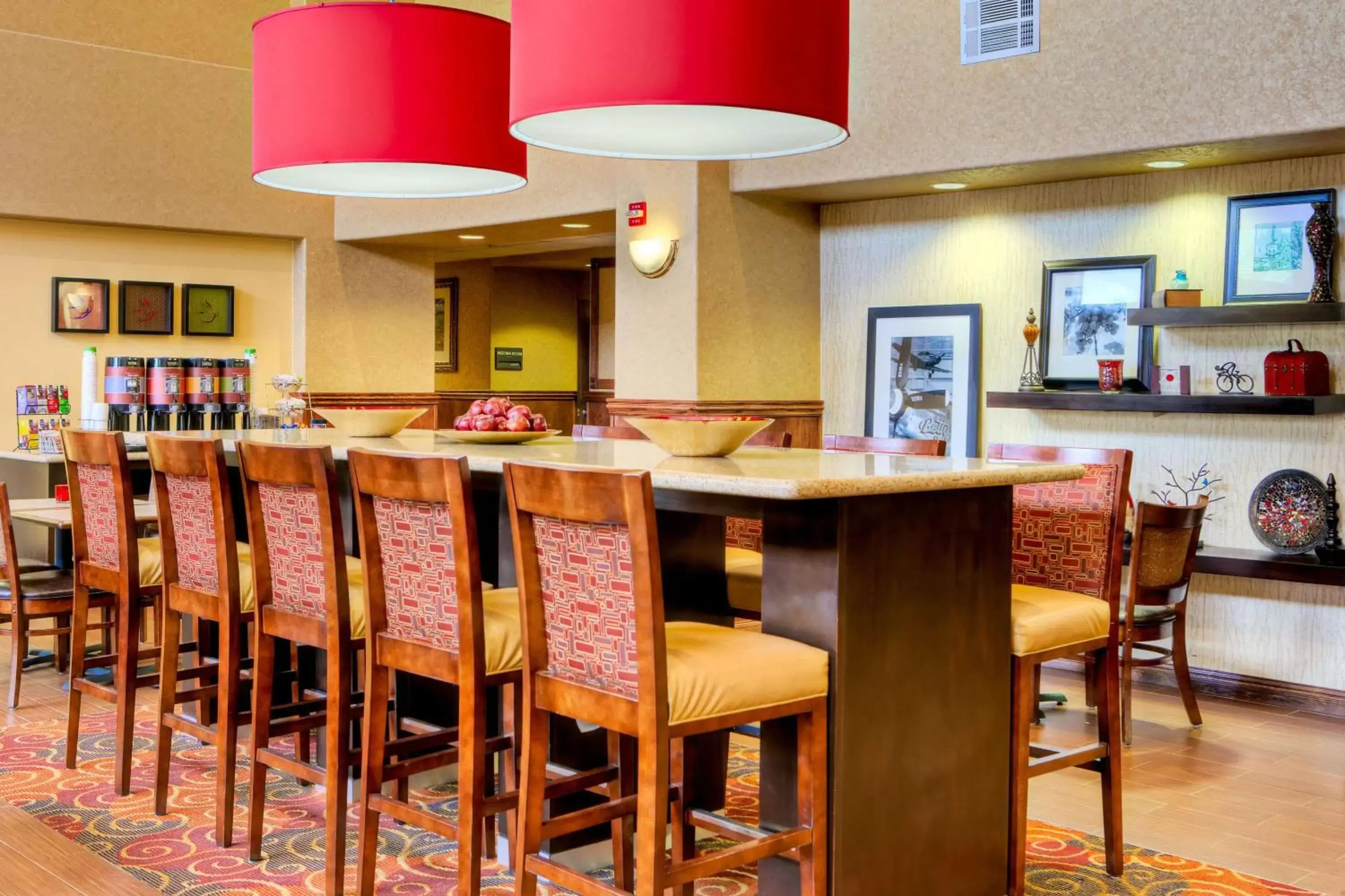 Lobby or reception, Restaurant/Places to Eat in Hampton Inn & Suites Palmdale