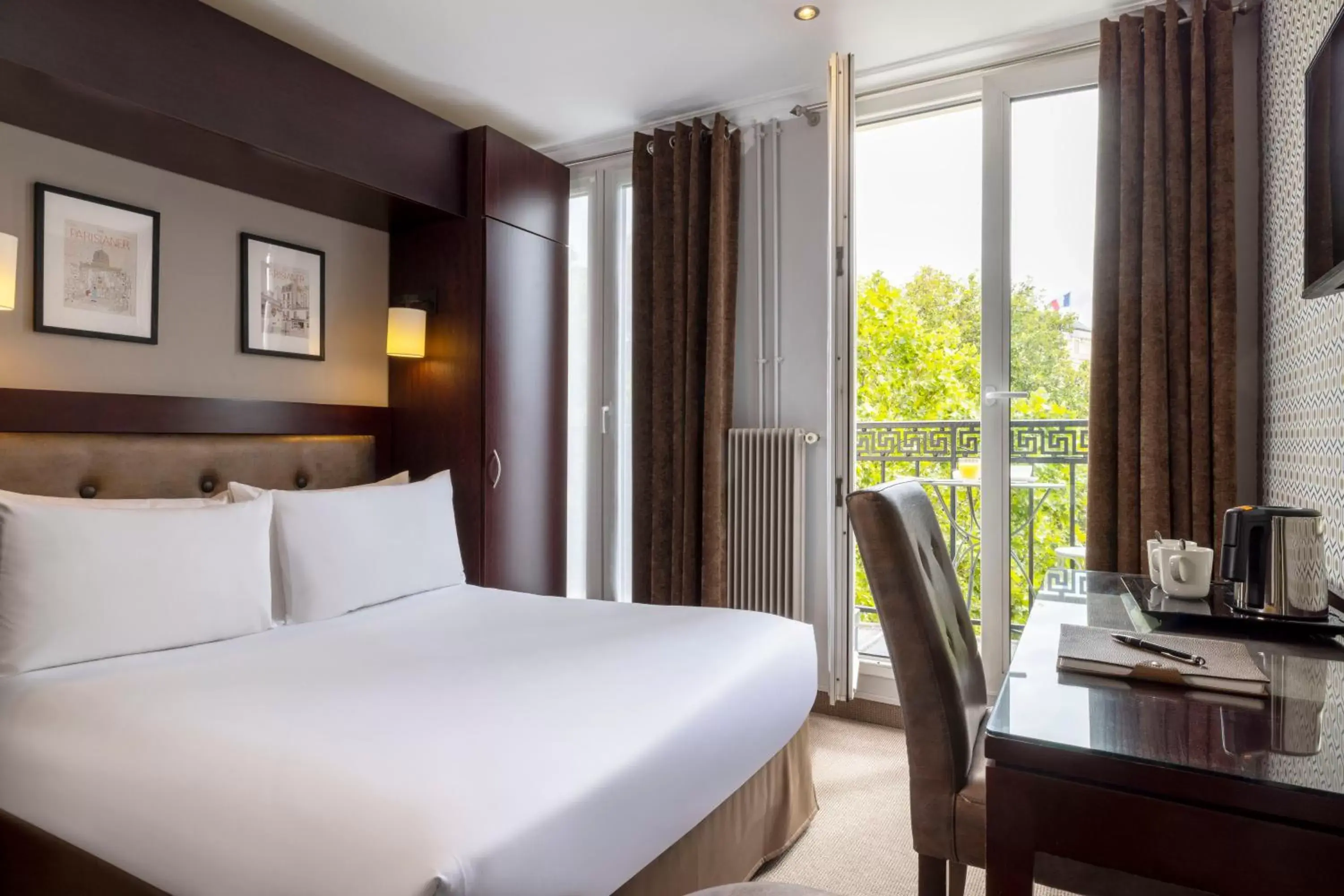 Comfort Room in Hotel Abbatial Saint Germain