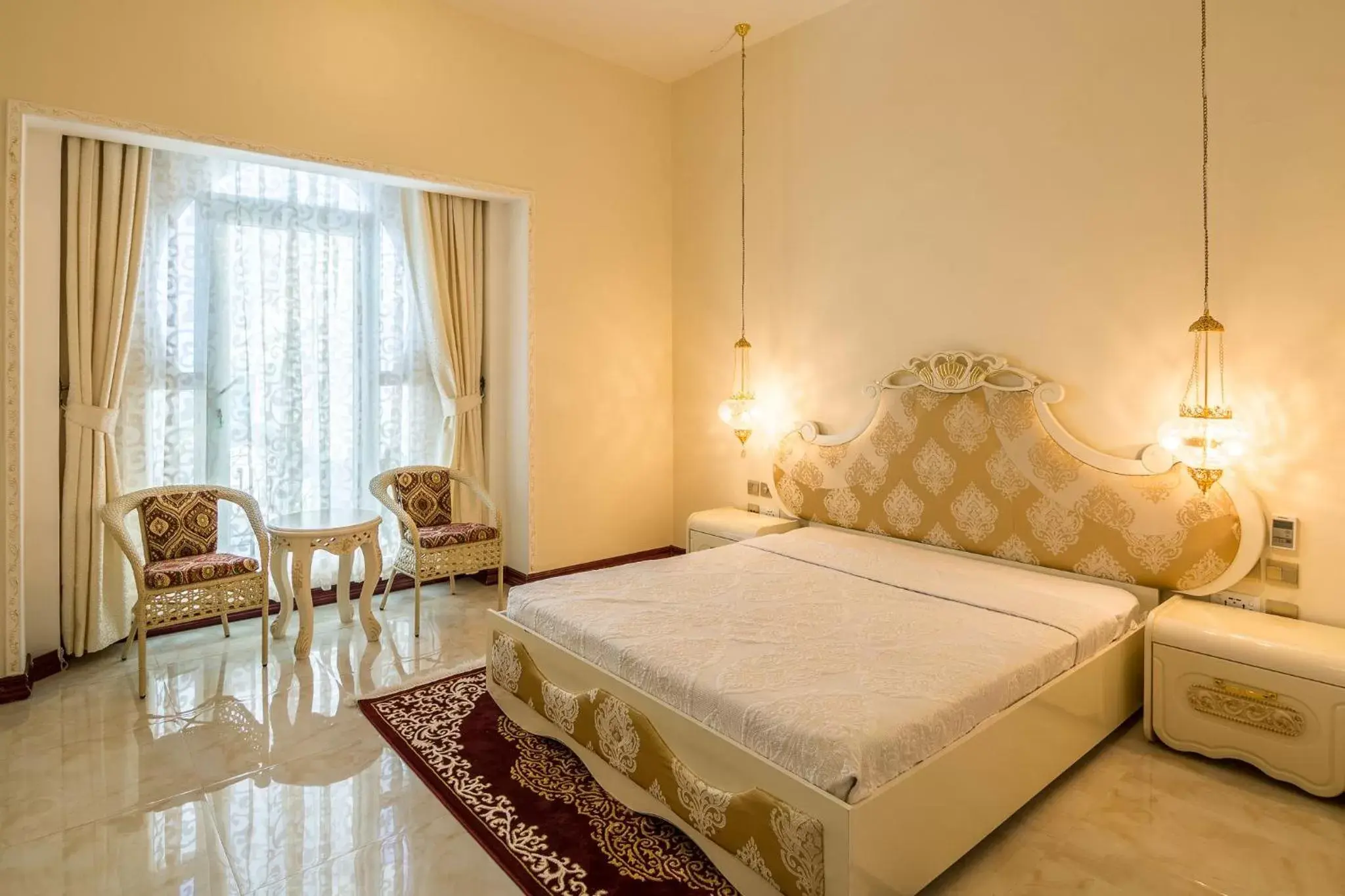 Bedroom in Madinat Al Bahr Business & Spa Hotel