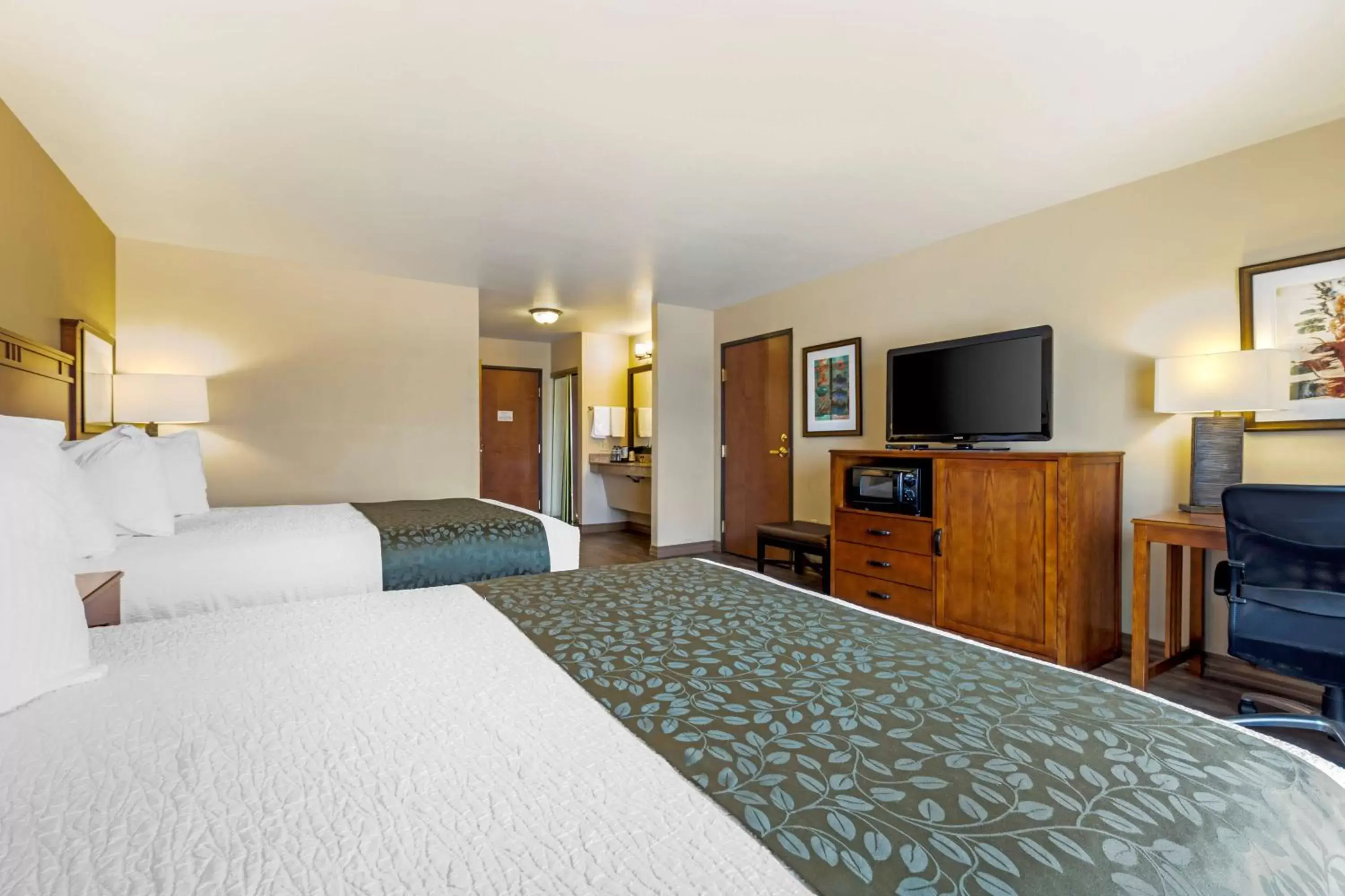 Bedroom, Bed in Best Western Plus Red River Inn