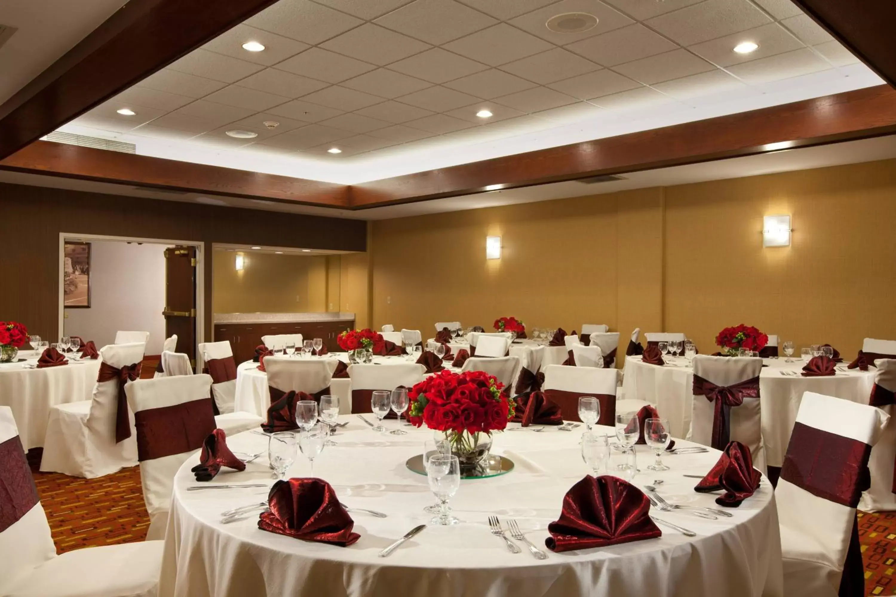 Meeting/conference room, Banquet Facilities in Courtyard by Marriott Los Angeles Pasadena Old Town