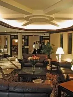 Lobby or reception, Lobby/Reception in Norwalk Inn & Conference Center