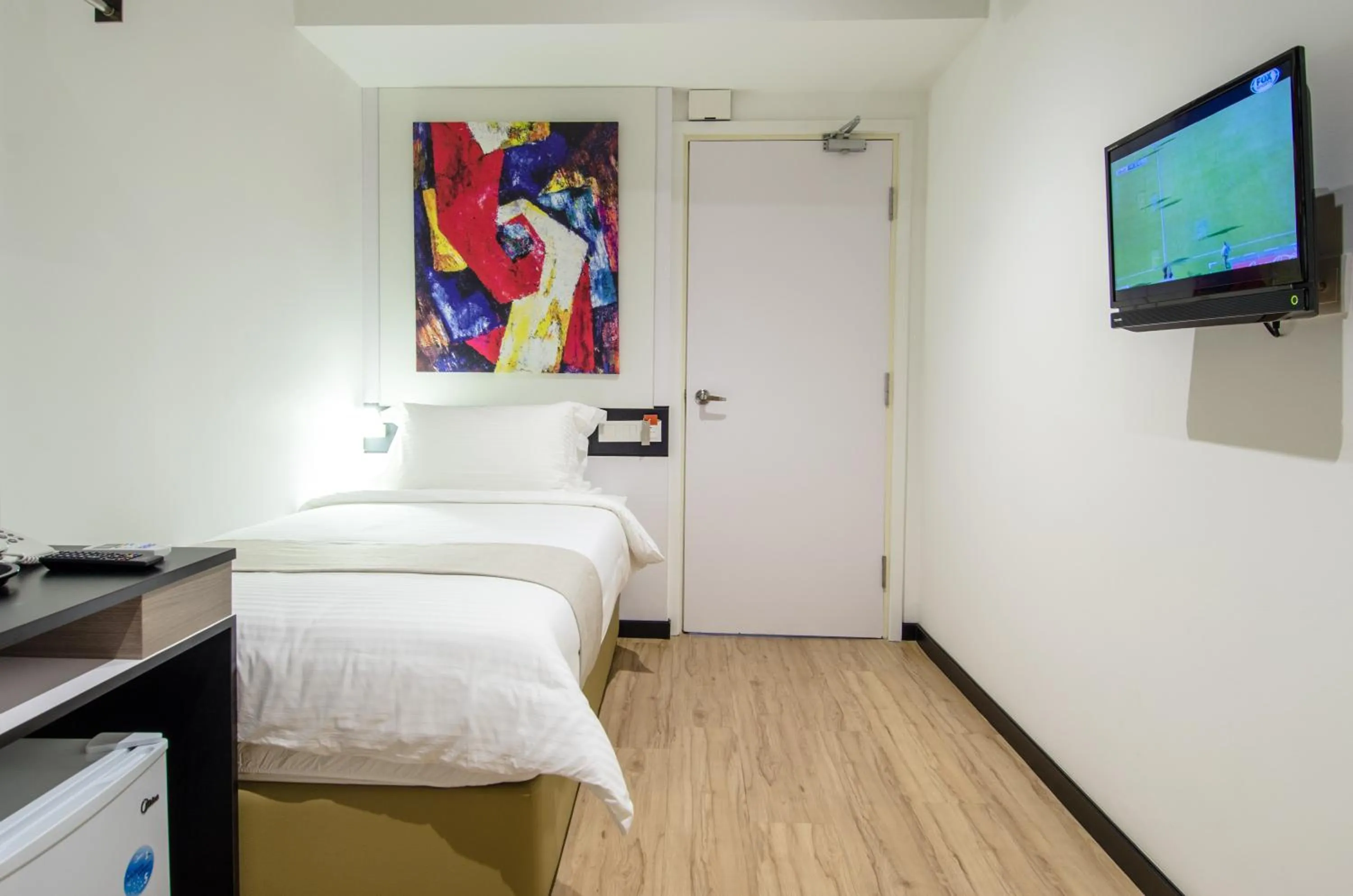 Photo of the whole room, Bed in 12FLY Hotel Kuala Lumpur