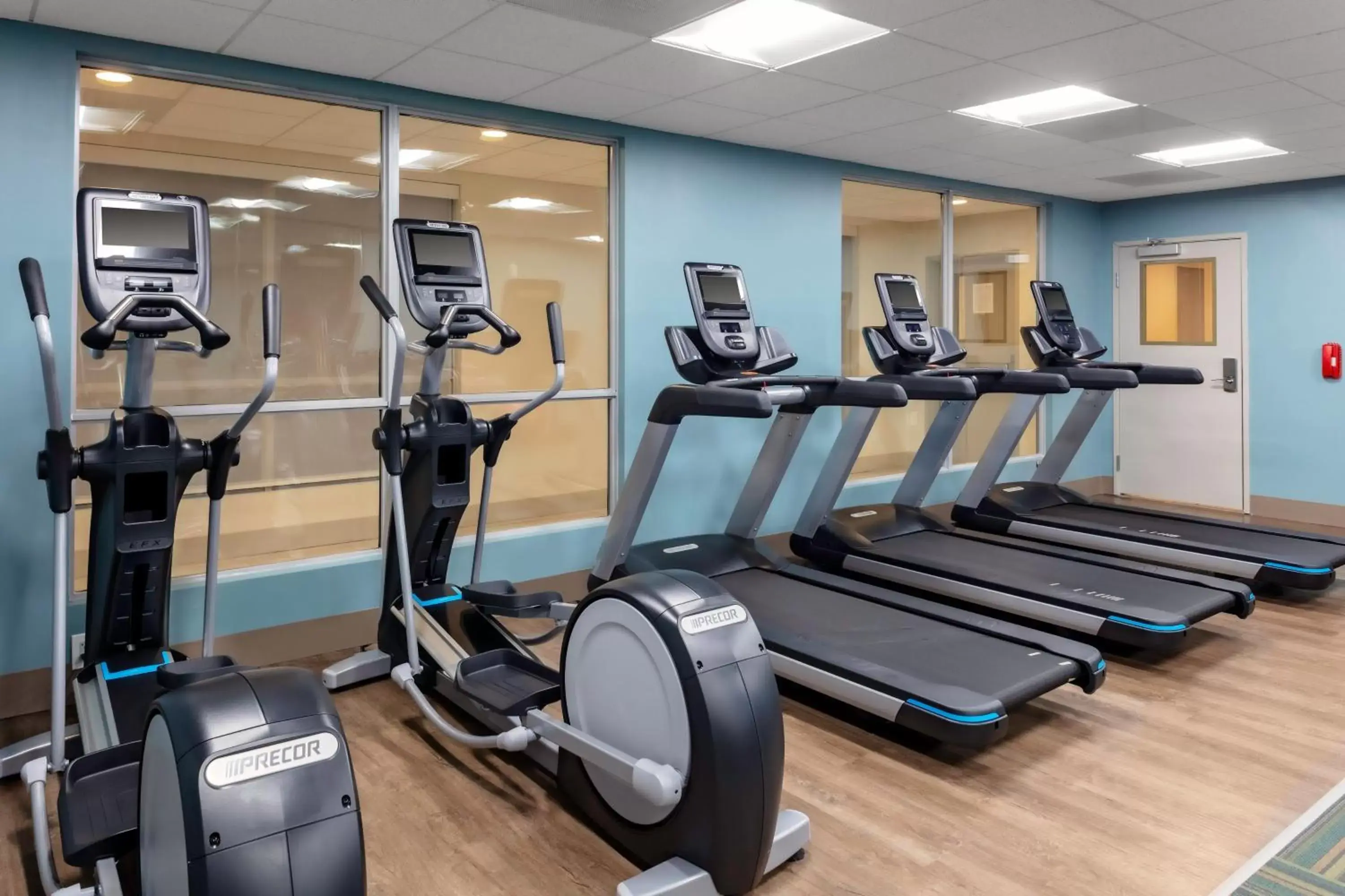Fitness centre/facilities, Fitness Center/Facilities in Holiday Inn Express & Suites - Wilmington West - Medical Park, an IHG Hotel