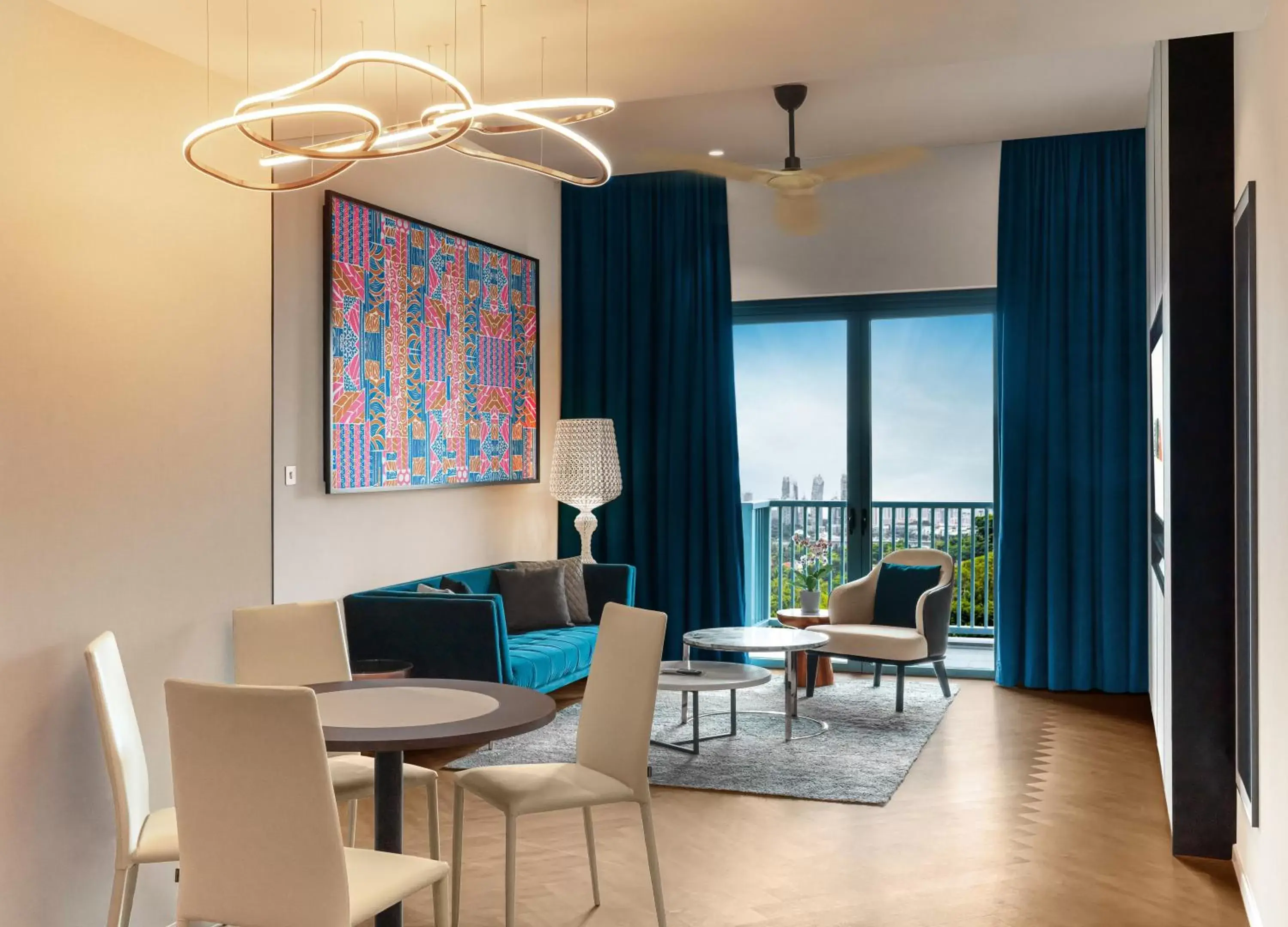 Living room, Seating Area in Resorts World Sentosa - Hotel Ora