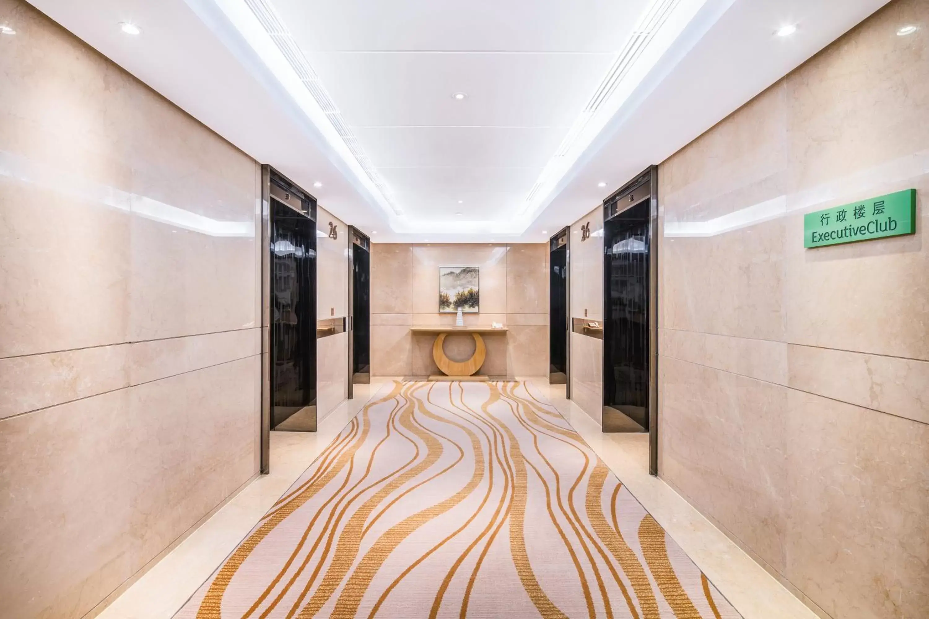 On site, Bed in Holiday Inn Chengdu Oriental Plaza On site, Bed in Holiday Inn Chengdu Oriental Plaza