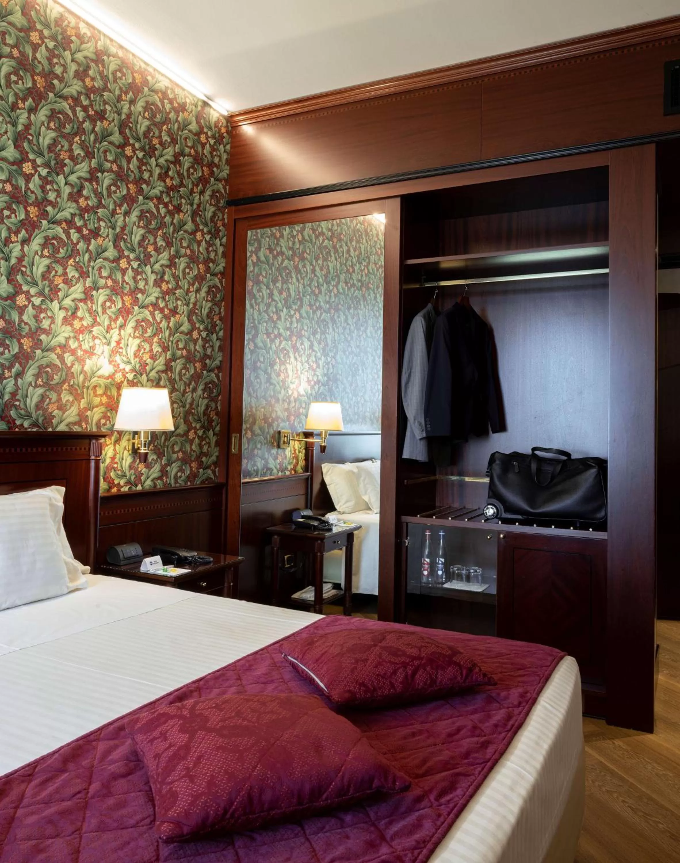 Photo of the whole room, Bed in c-hotels Concorde