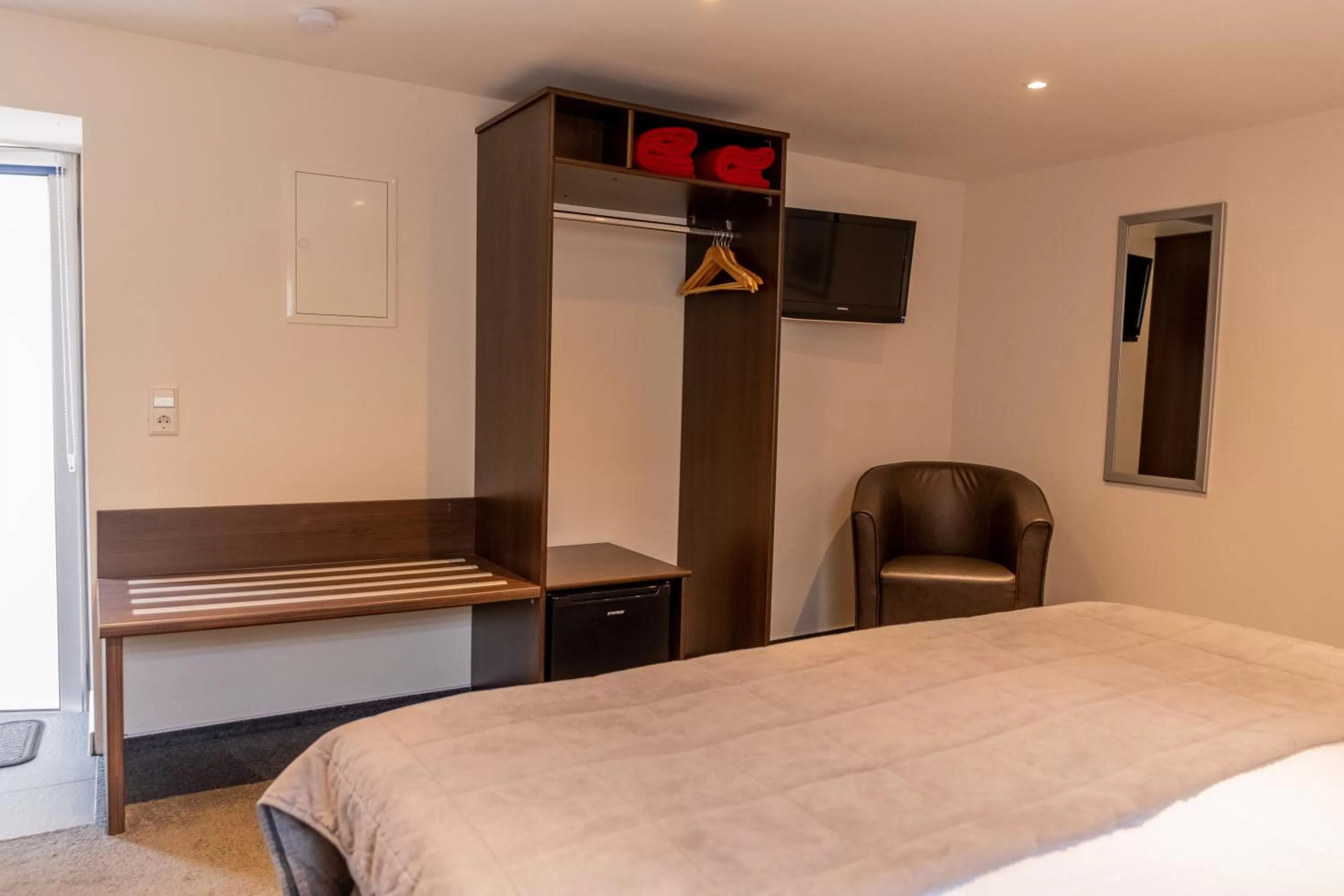 Bed in Hotel zur Post Ochsendorf