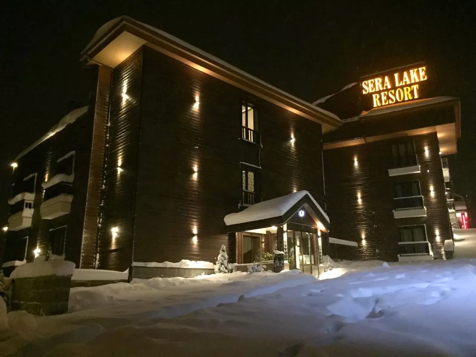 Property building, Winter in Sera Lake Resort Hotel Spa & Aparts