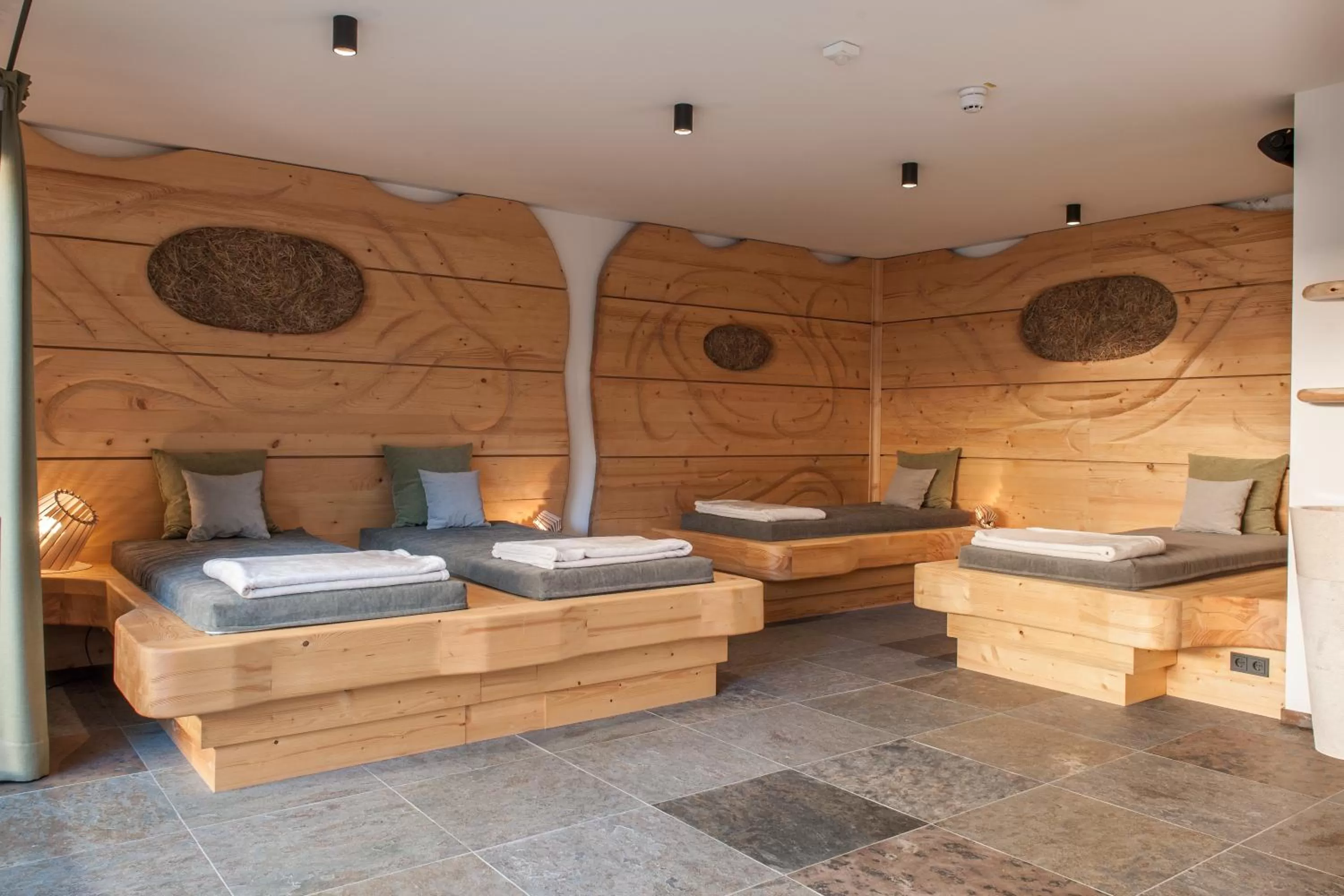 Spa and wellness centre/facilities, Bed in Forstnerwirt hotel | stubn | biergarten