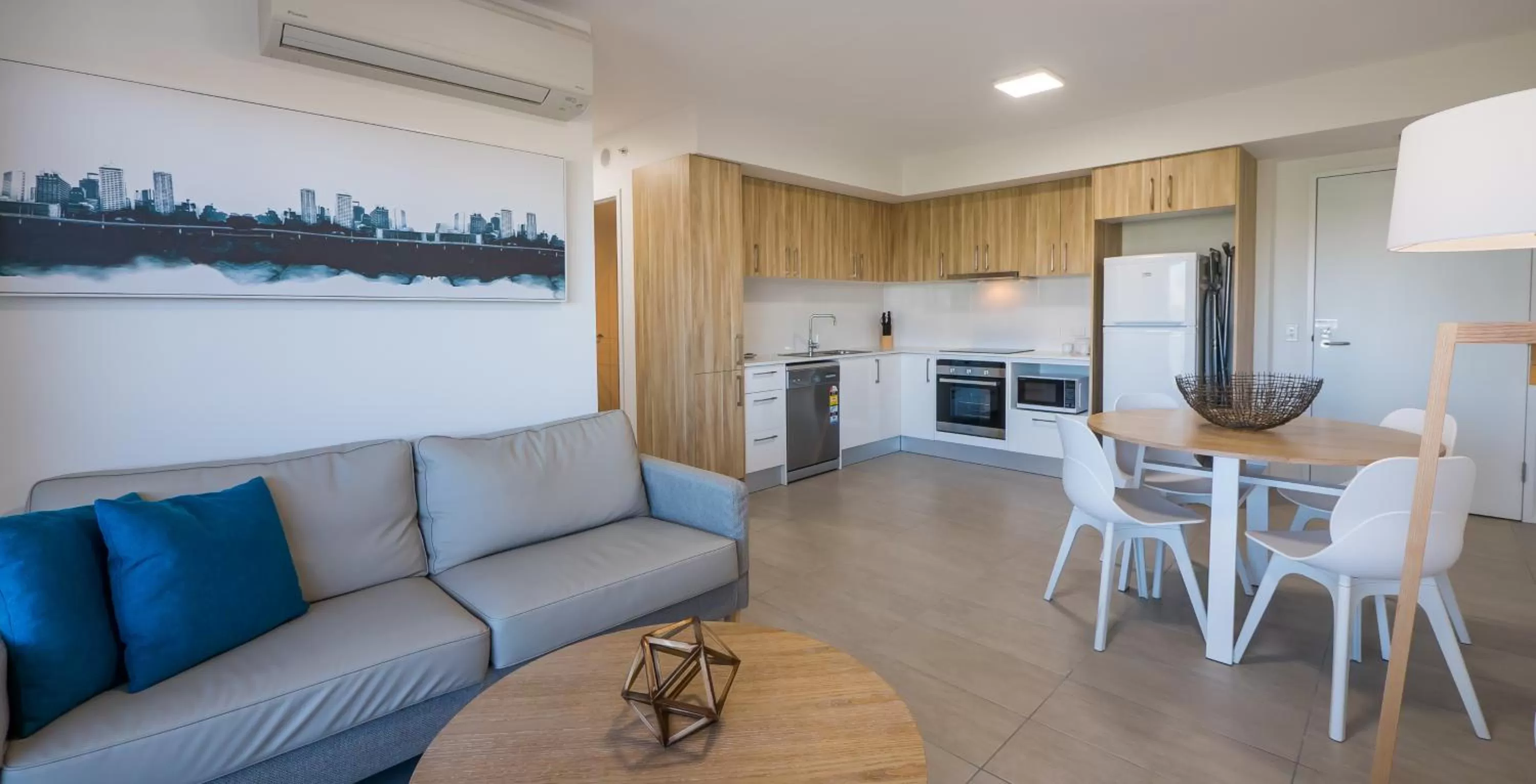 Dining area in Annexe Apartments