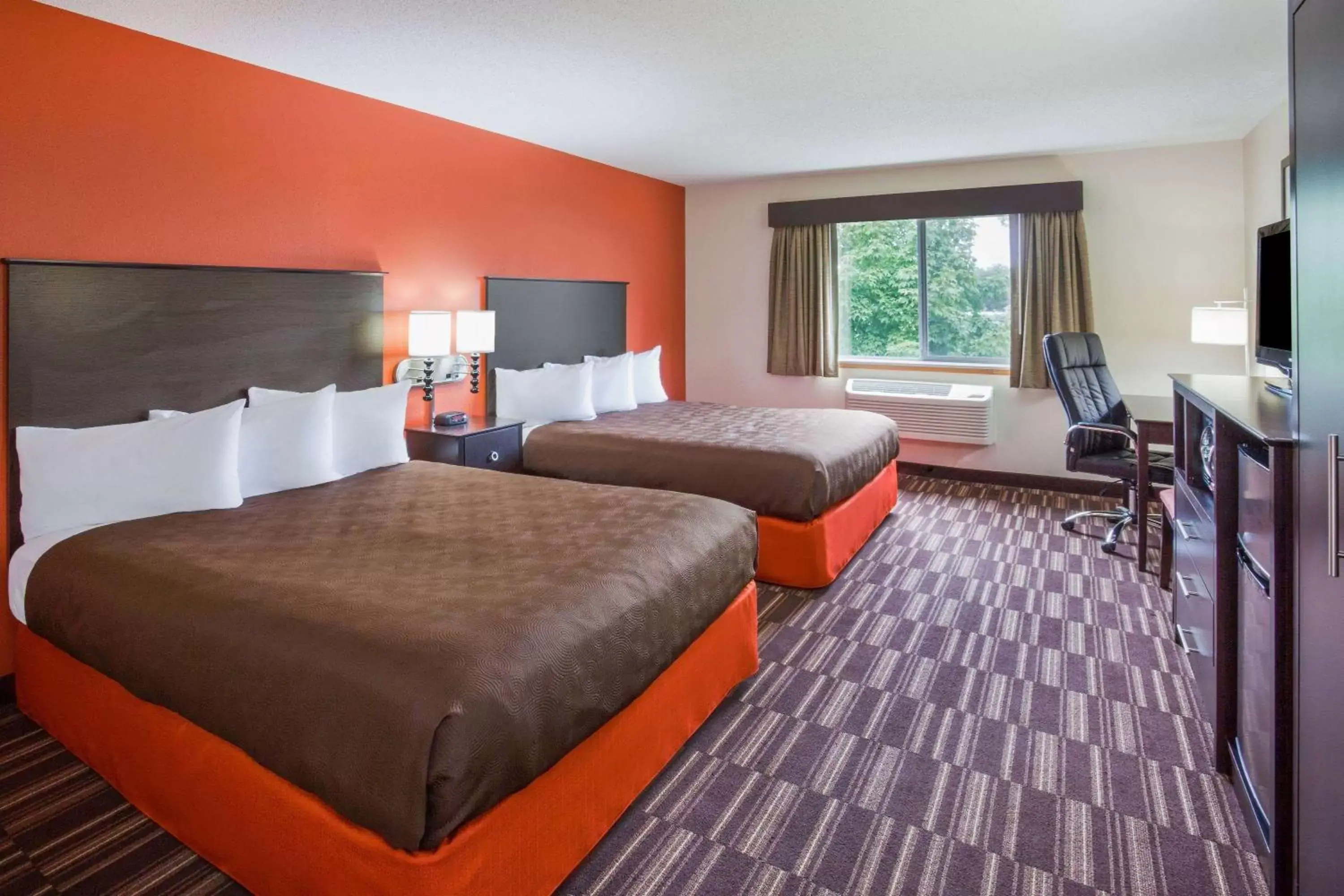 Photo of the whole room, Bed in AmericInn by Wyndham Sartell