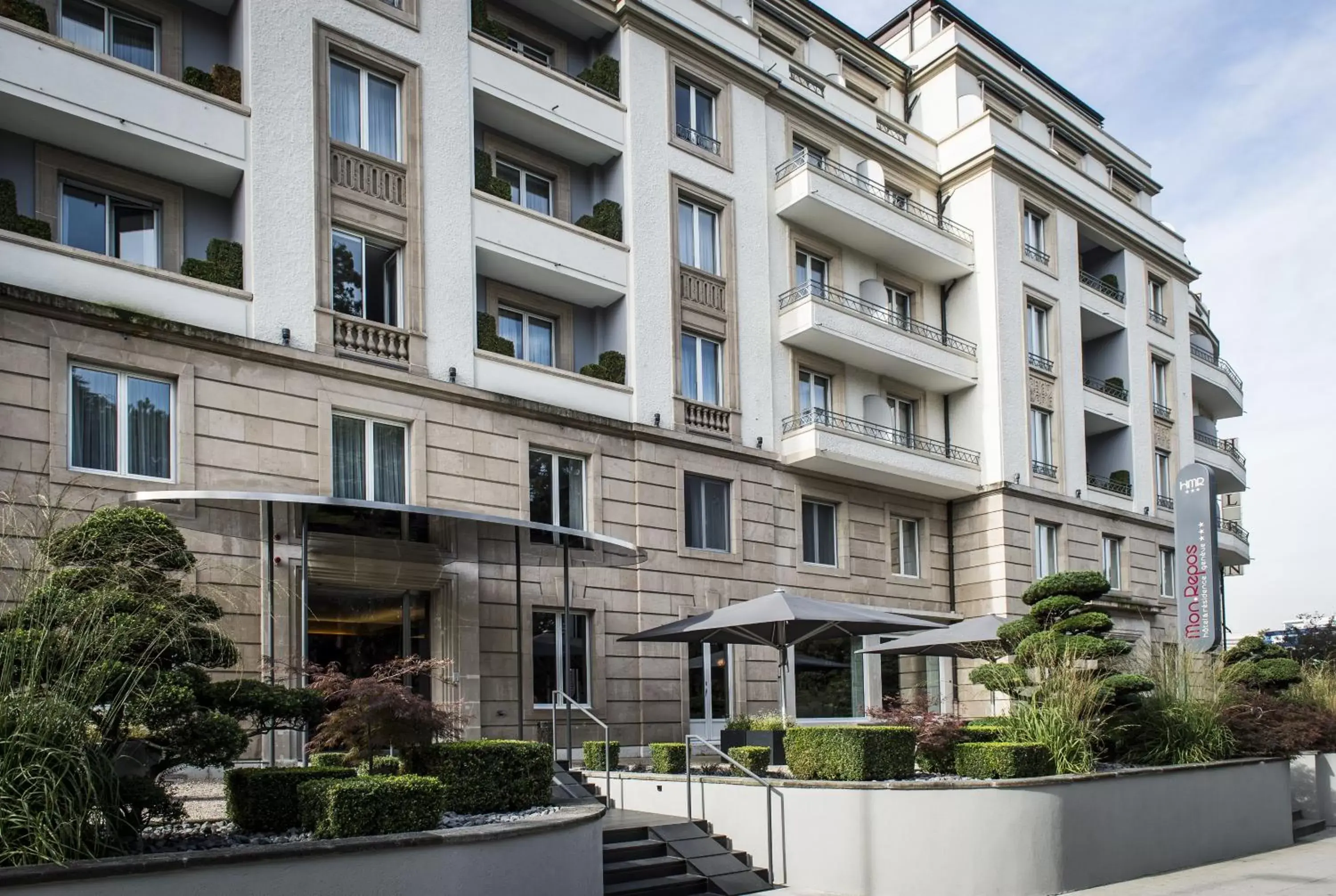 Facade/entrance, Property Building in Hotel Mon Repos