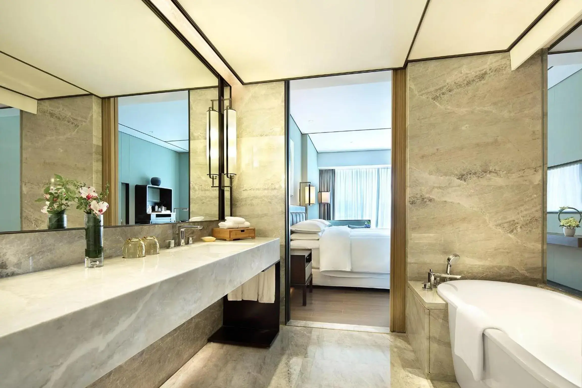 Toilet, Bathroom in Sheraton Grand Hangzhou Binjiang Hotel