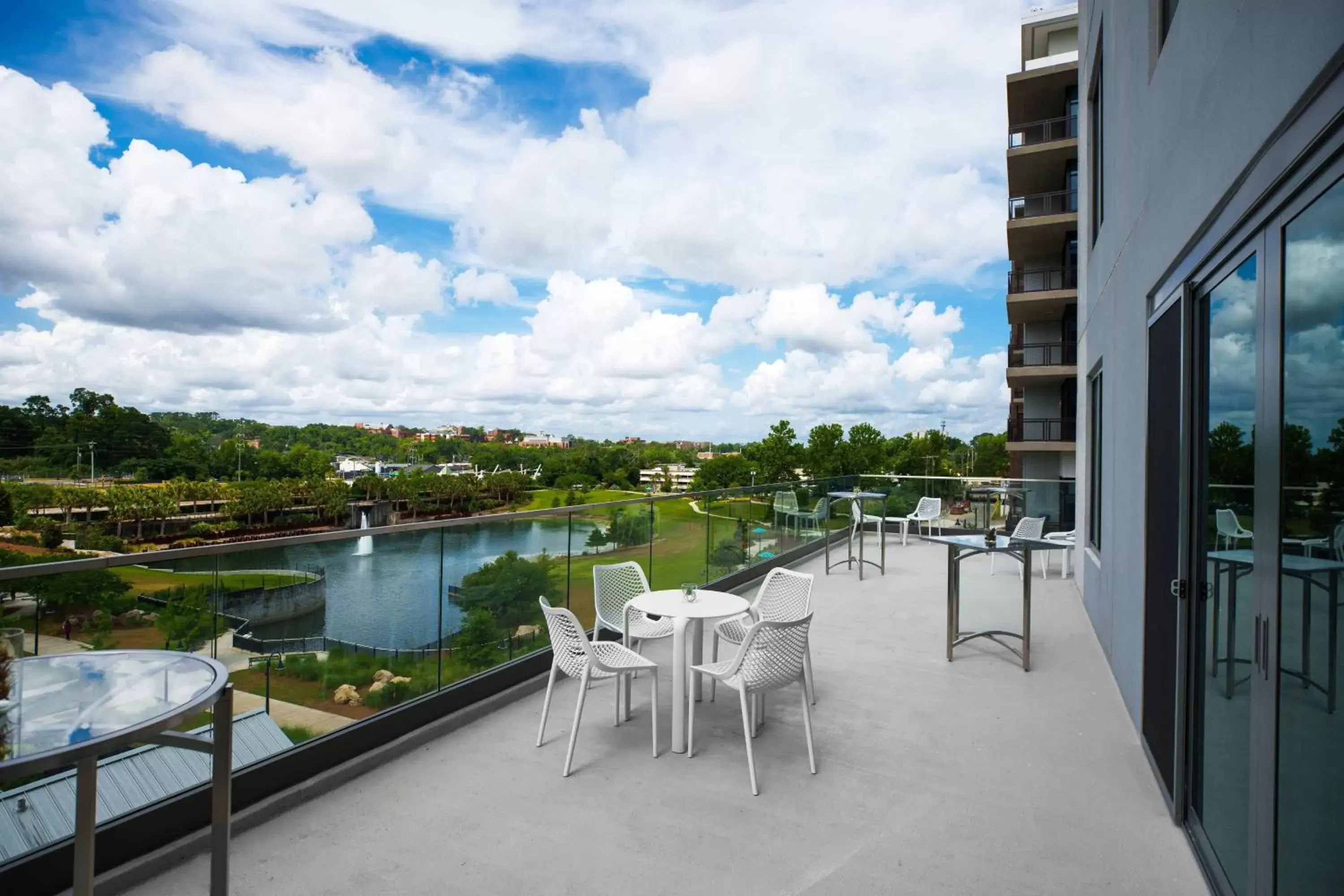 Meeting/conference room, Balcony/Terrace in AC Hotel by Marriott Tallahassee Universities at the Capitol