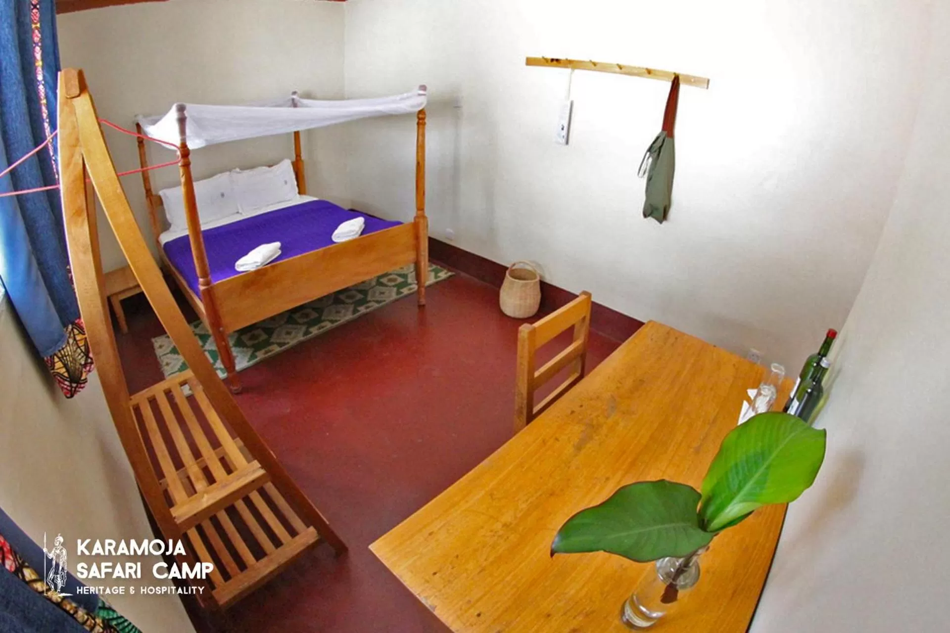 Bedroom in Kara-Tunga Safari Camp