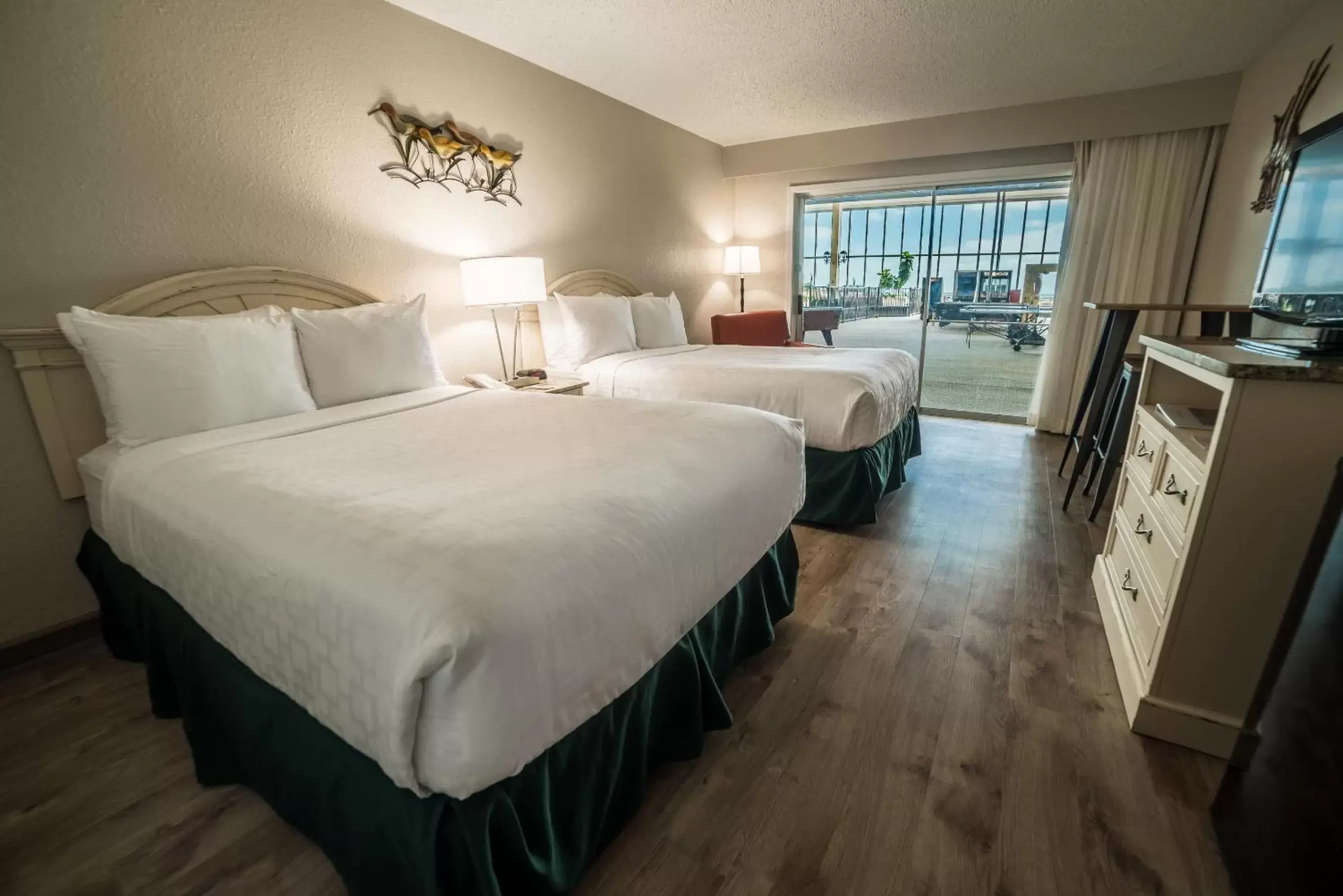 Bed in Emerald Beach Hotel Corpus Christi Bed in Emerald Beach Hotel Corpus Christi