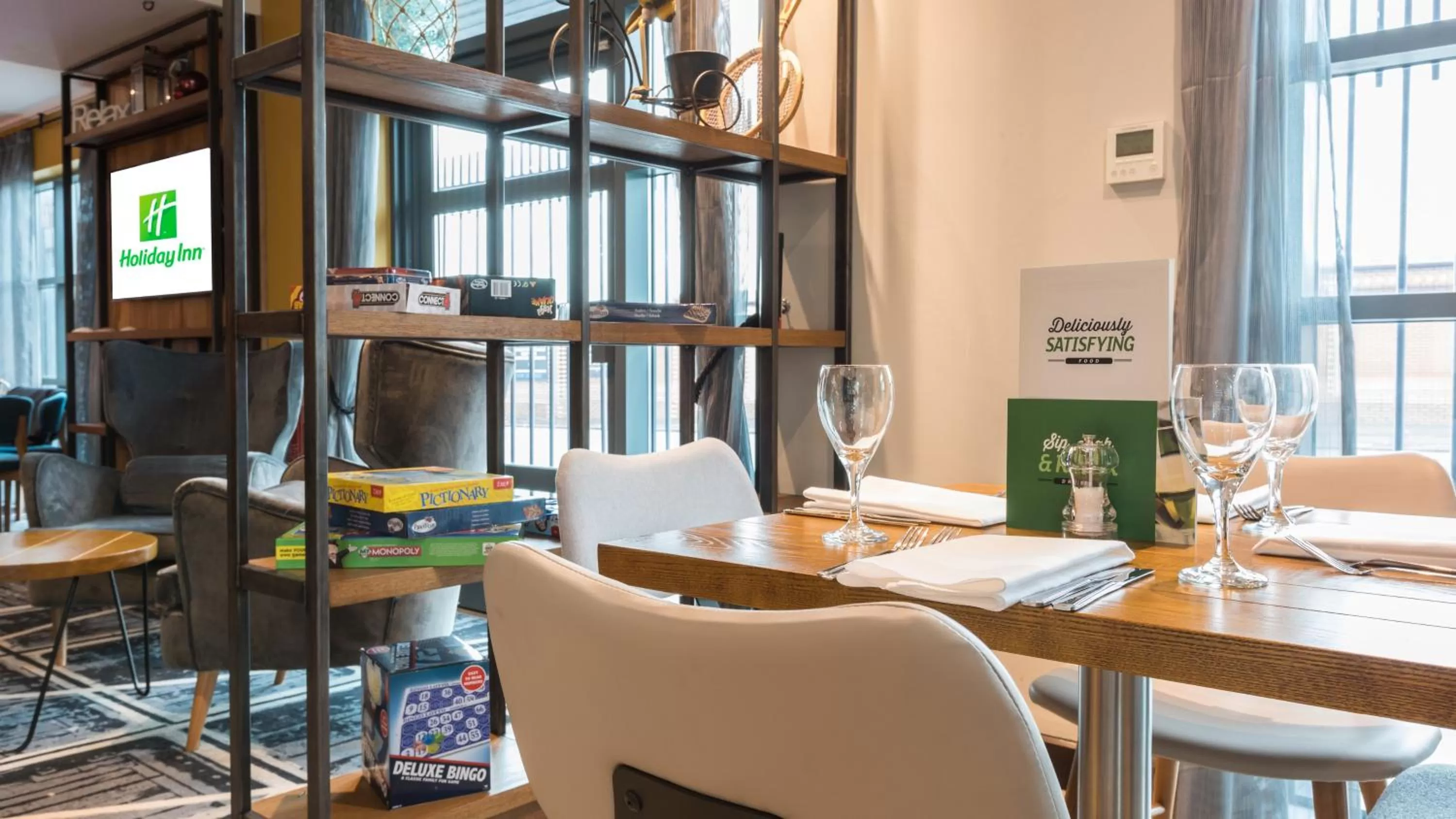 Restaurant/Places to Eat in Holiday Inn Manchester - Central Park, an IHG Hotel